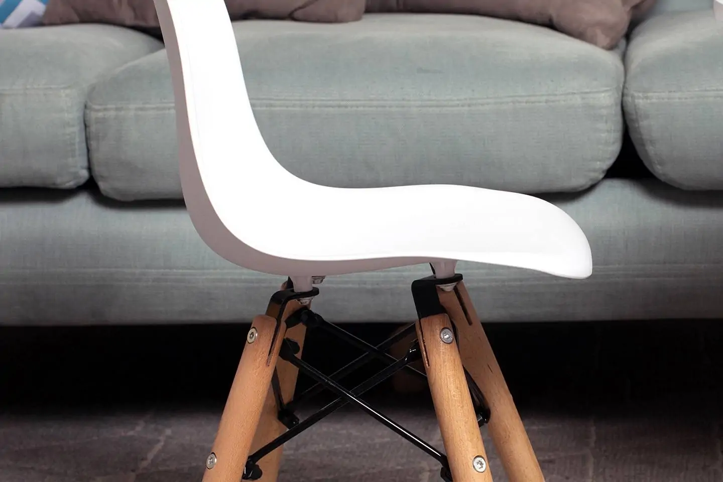 Коллекция Eames DSW