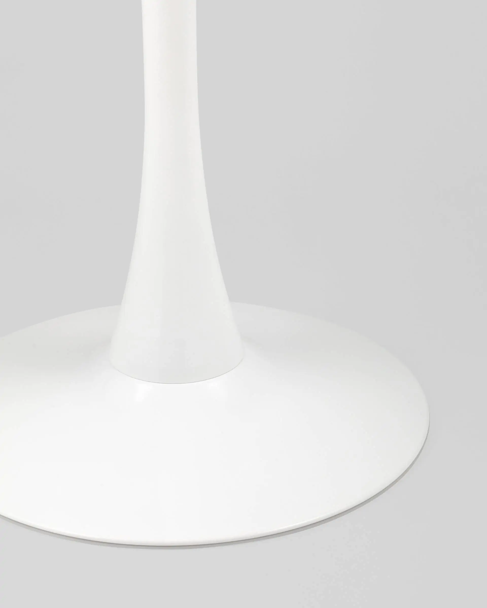 Стол Tulip D80 белый круглый на одной ножке