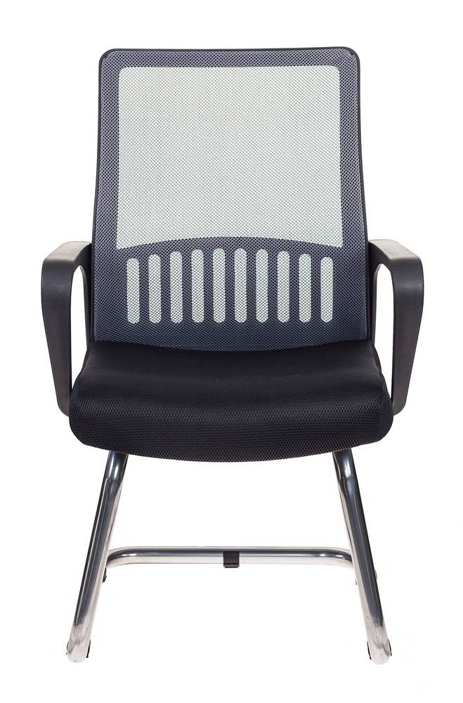 Кресло на металлических полозьях