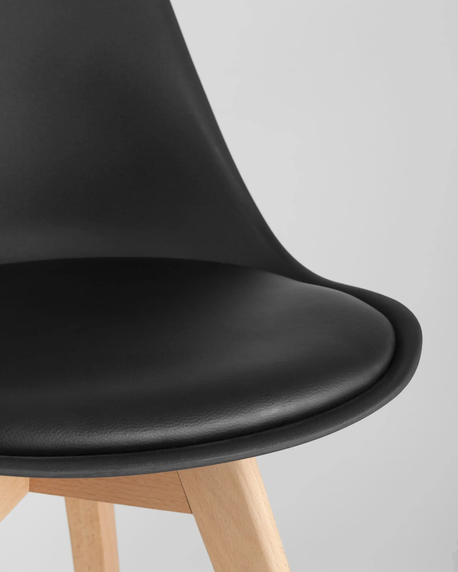 Обеденная группа стол Берген раскладной 160-220*90 см, 4 стула Frankfurt NEW черный