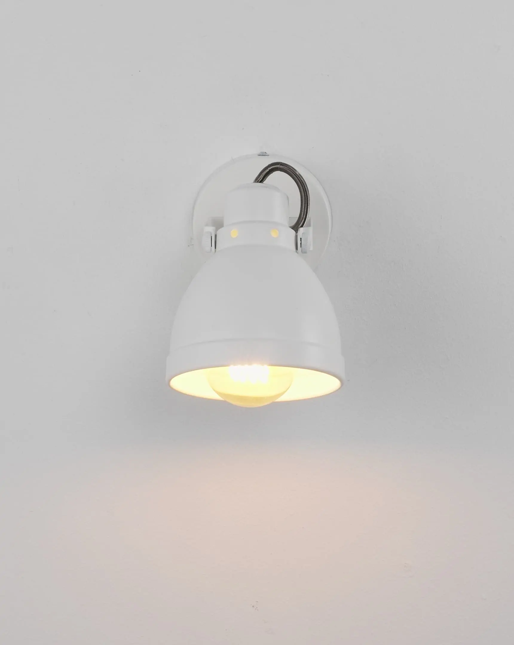Спот Moderli V3040-1W Origami