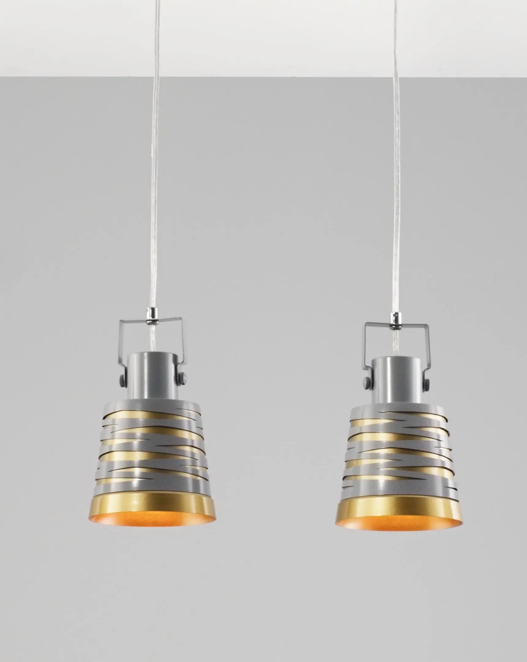 Подвесной светильник Moderli V3021-4P Ekaterina