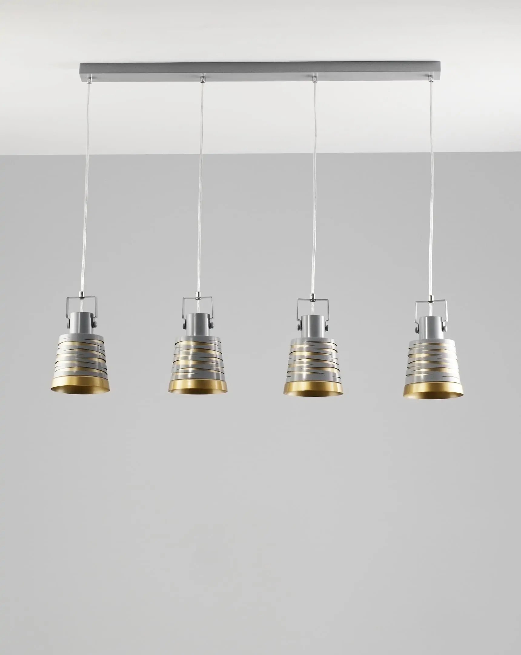 Подвесной светильник Moderli V3021-4P Ekaterina