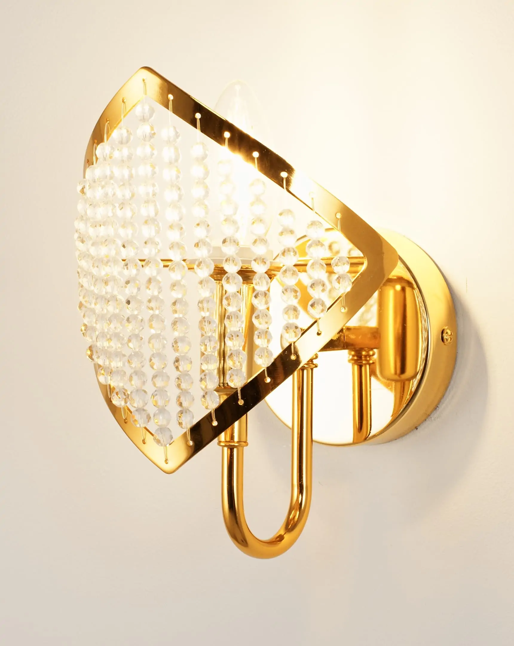 Бра Moderli V8051-1W Shade