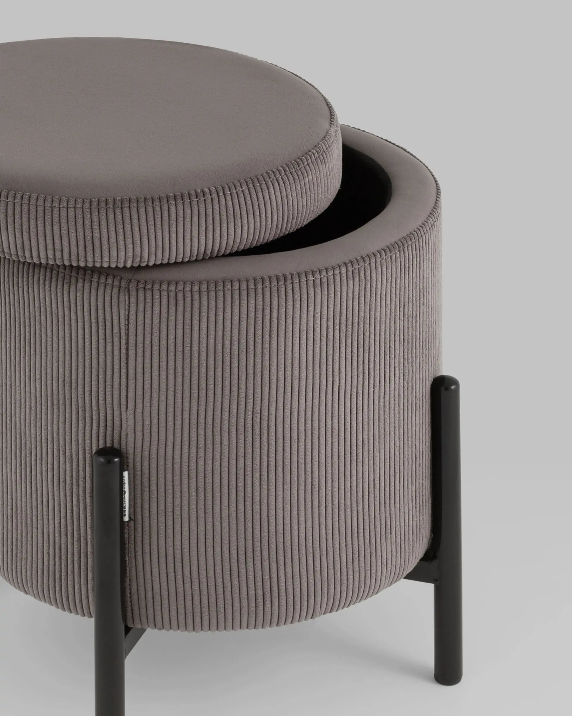 Пуф Дали с ящиком велюр коричневый на черных ножках