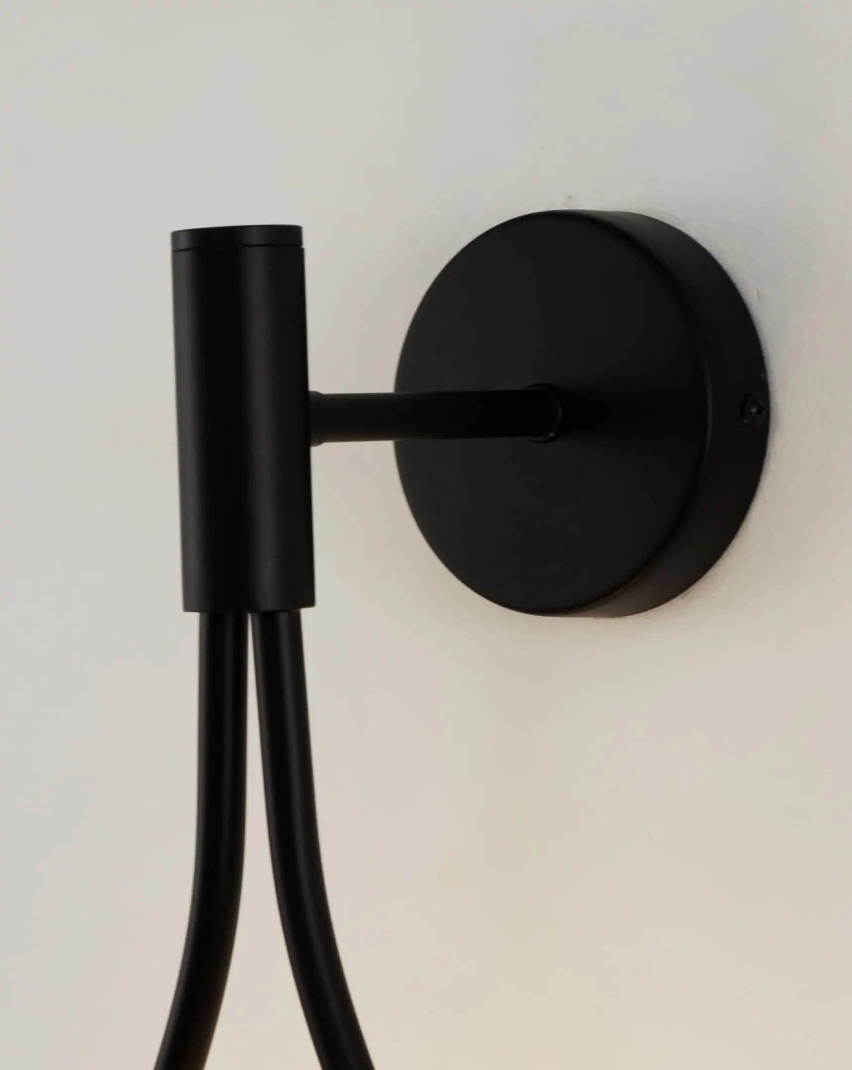 Настенный светильник Moderli V4031-1W Barocco