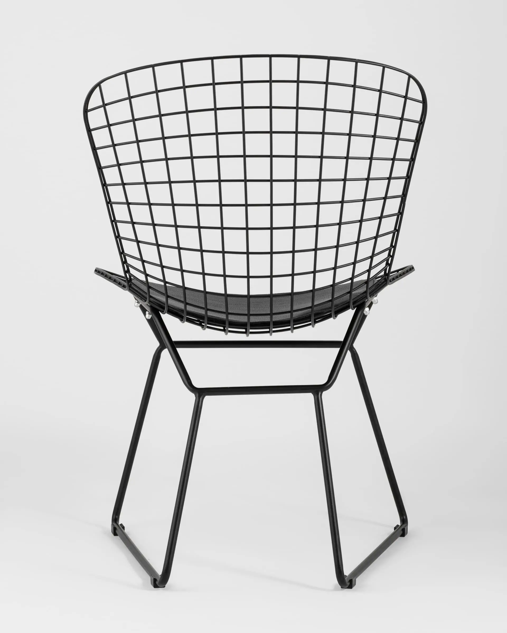 Стул обеденный Bertoia черный с черной подушкой 2 шт