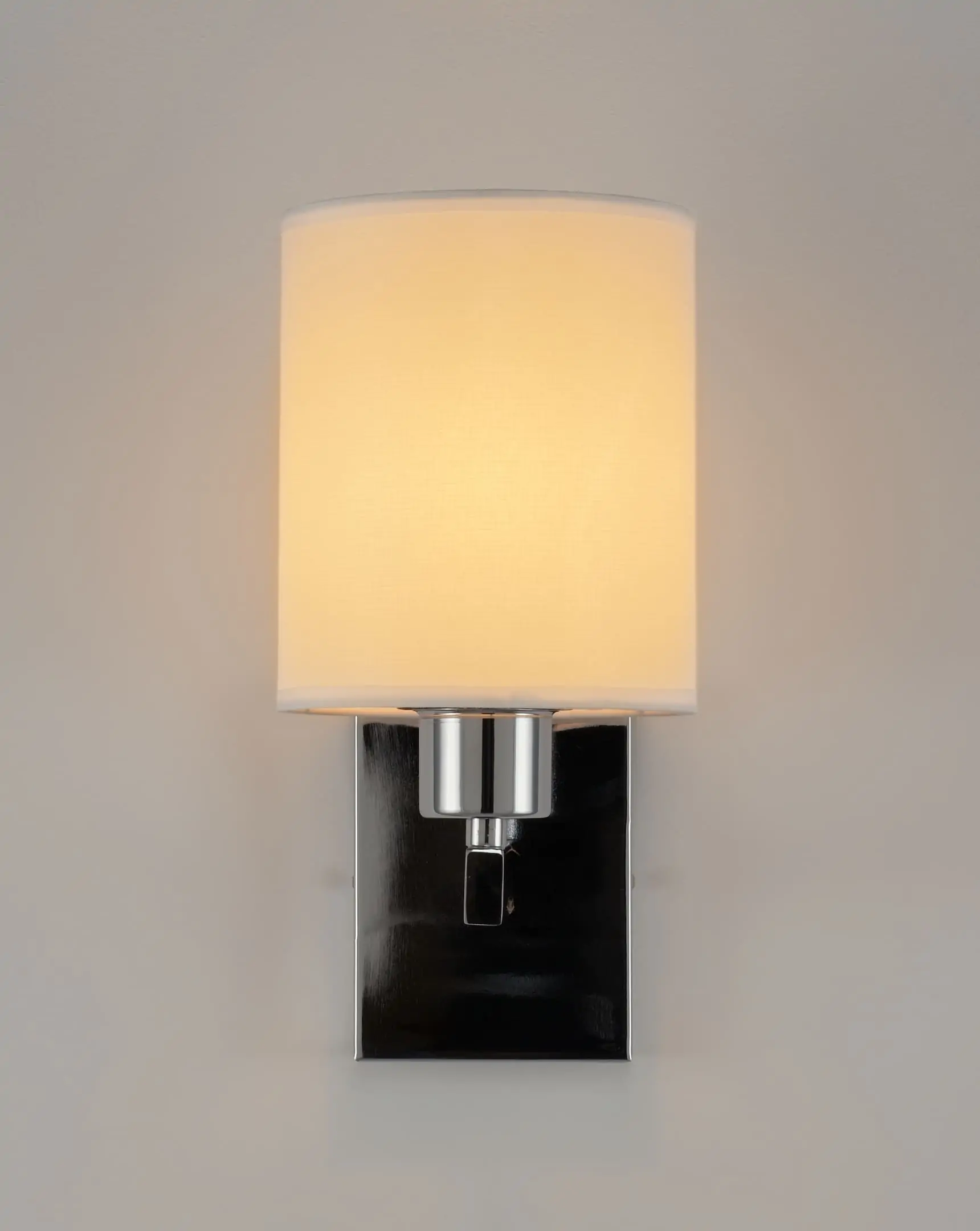 Бра Moderli V2680-1W Viola