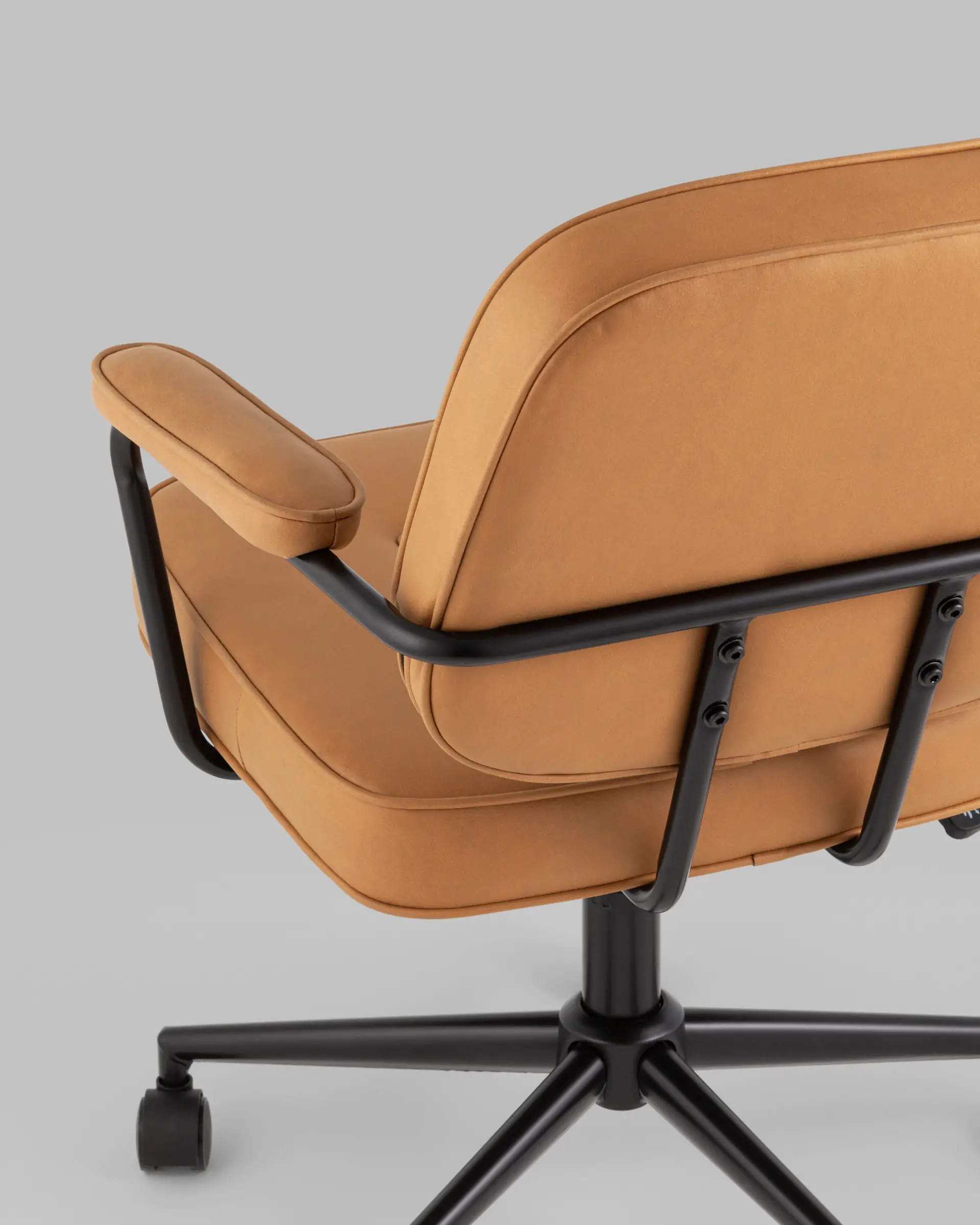 Кресло офисное Snoop коричневый