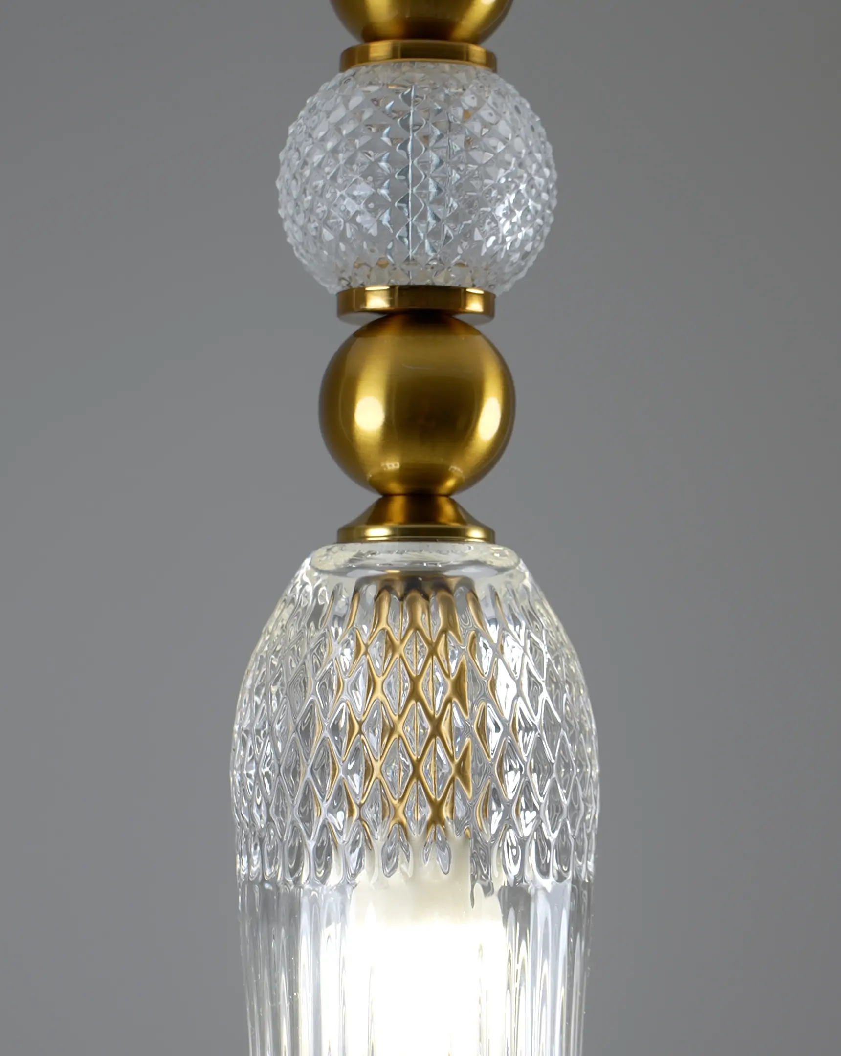 Светильник подвесной Moderli V10908-P Glassy