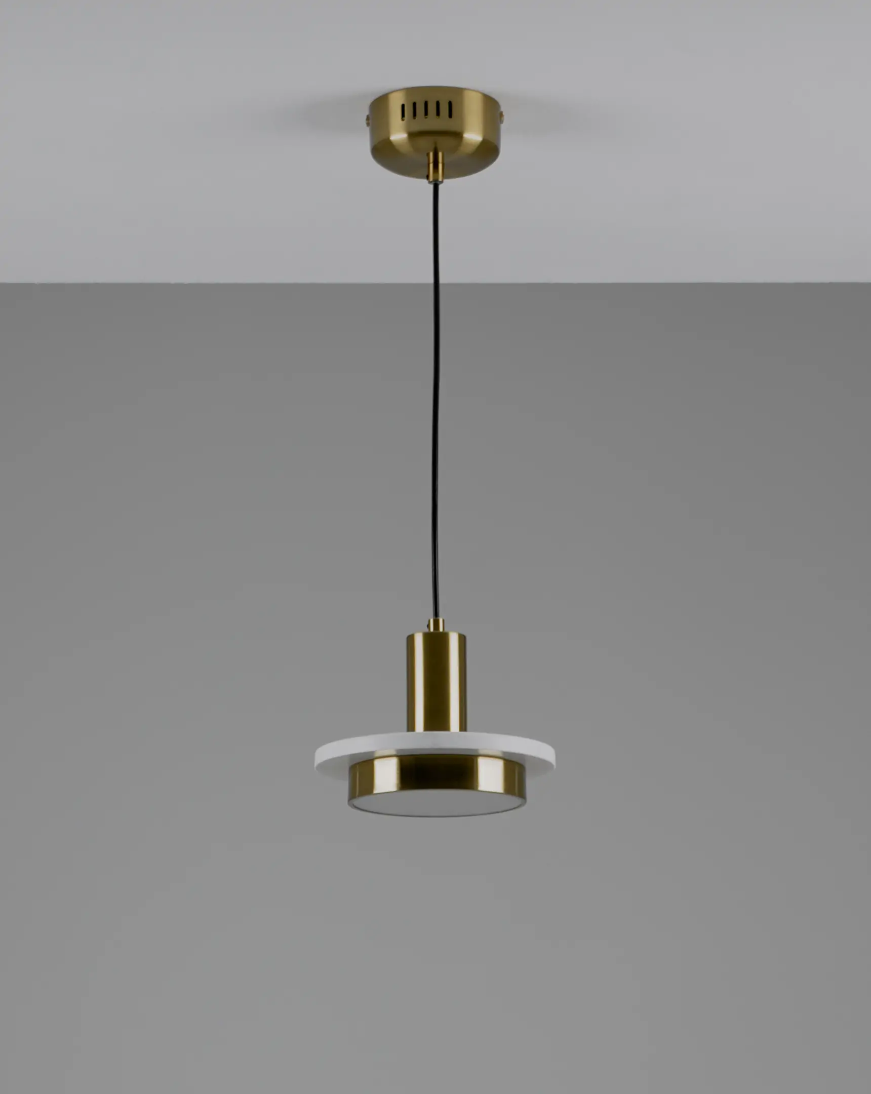 Светодиодный подвесной светильник Moderli V5050-1PL Solumn