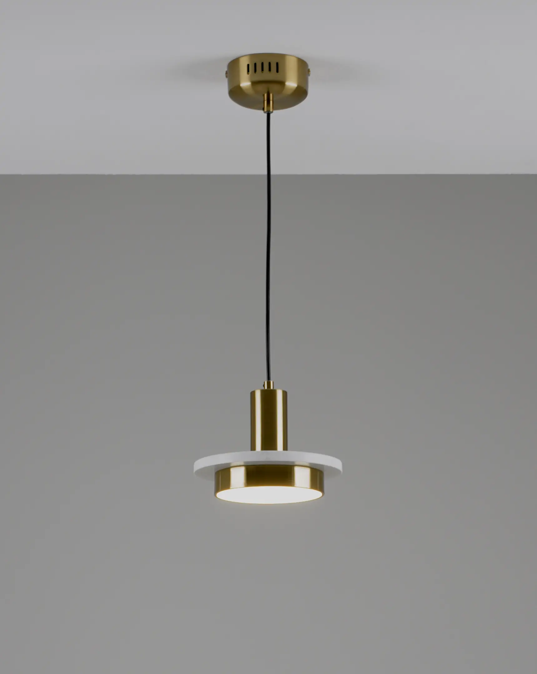 Светодиодный подвесной светильник Moderli V5050-1PL Solumn