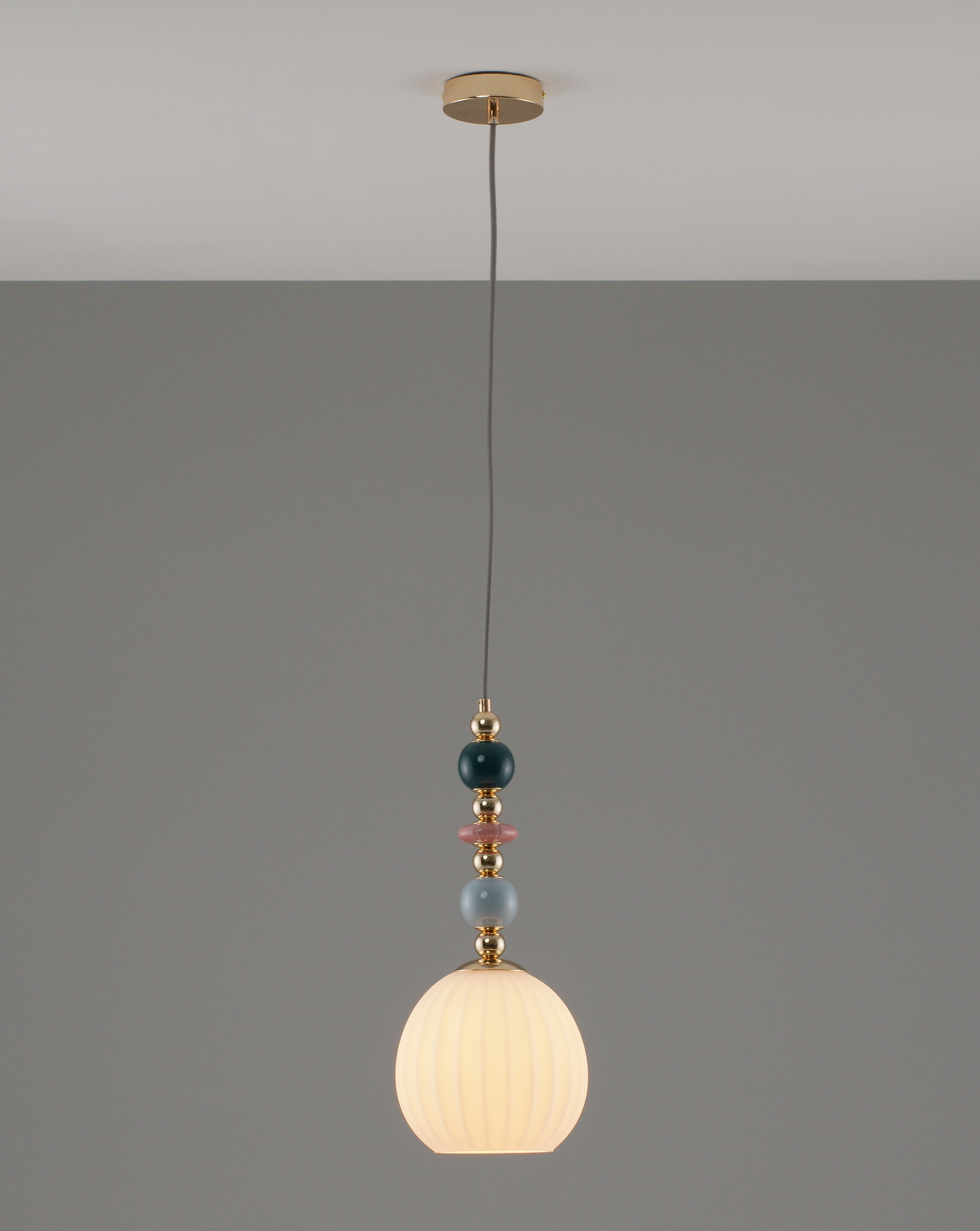 Светильник подвесной Moderli V10902-P Charm
