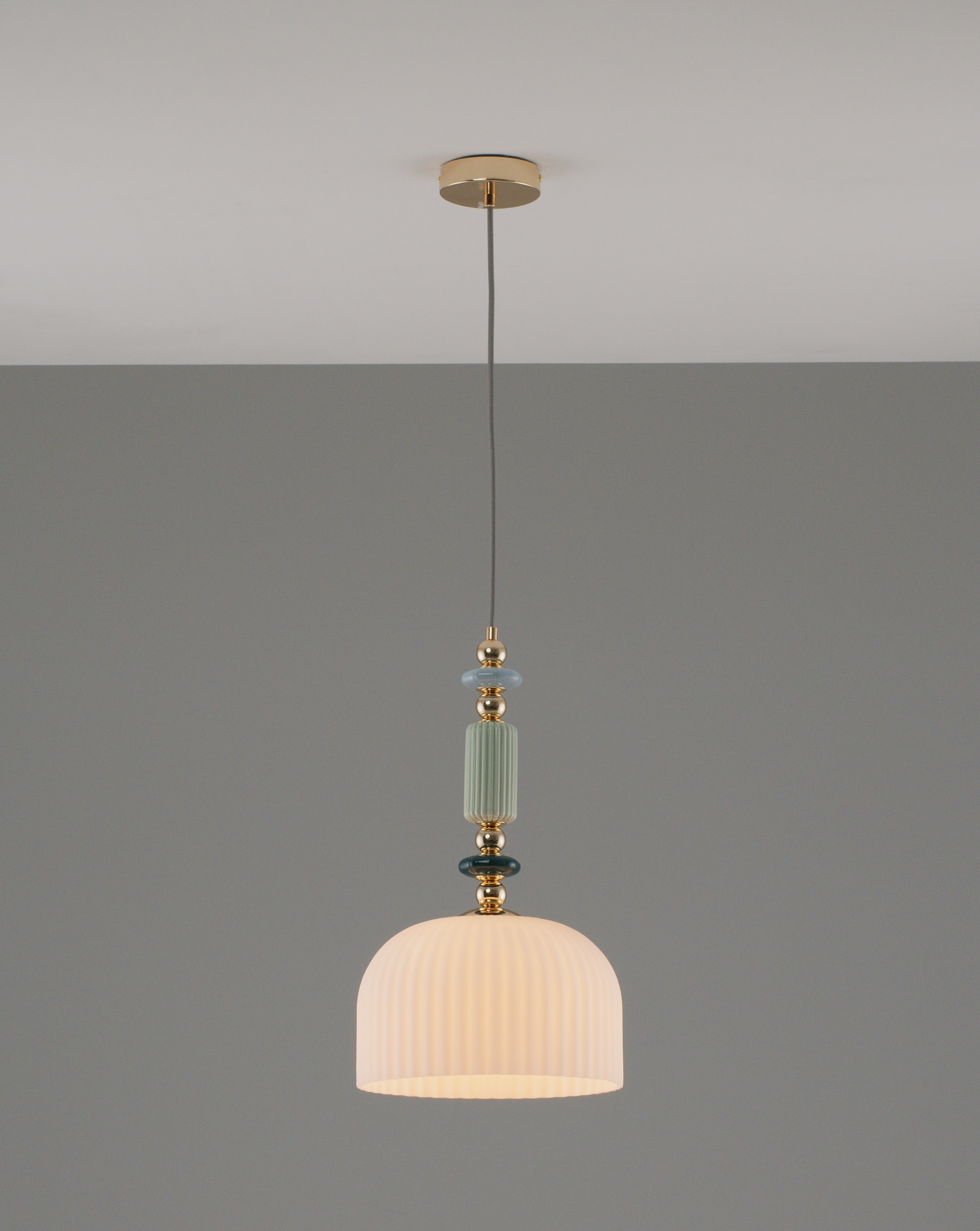 Светильник подвесной Moderli V10903-P Charm