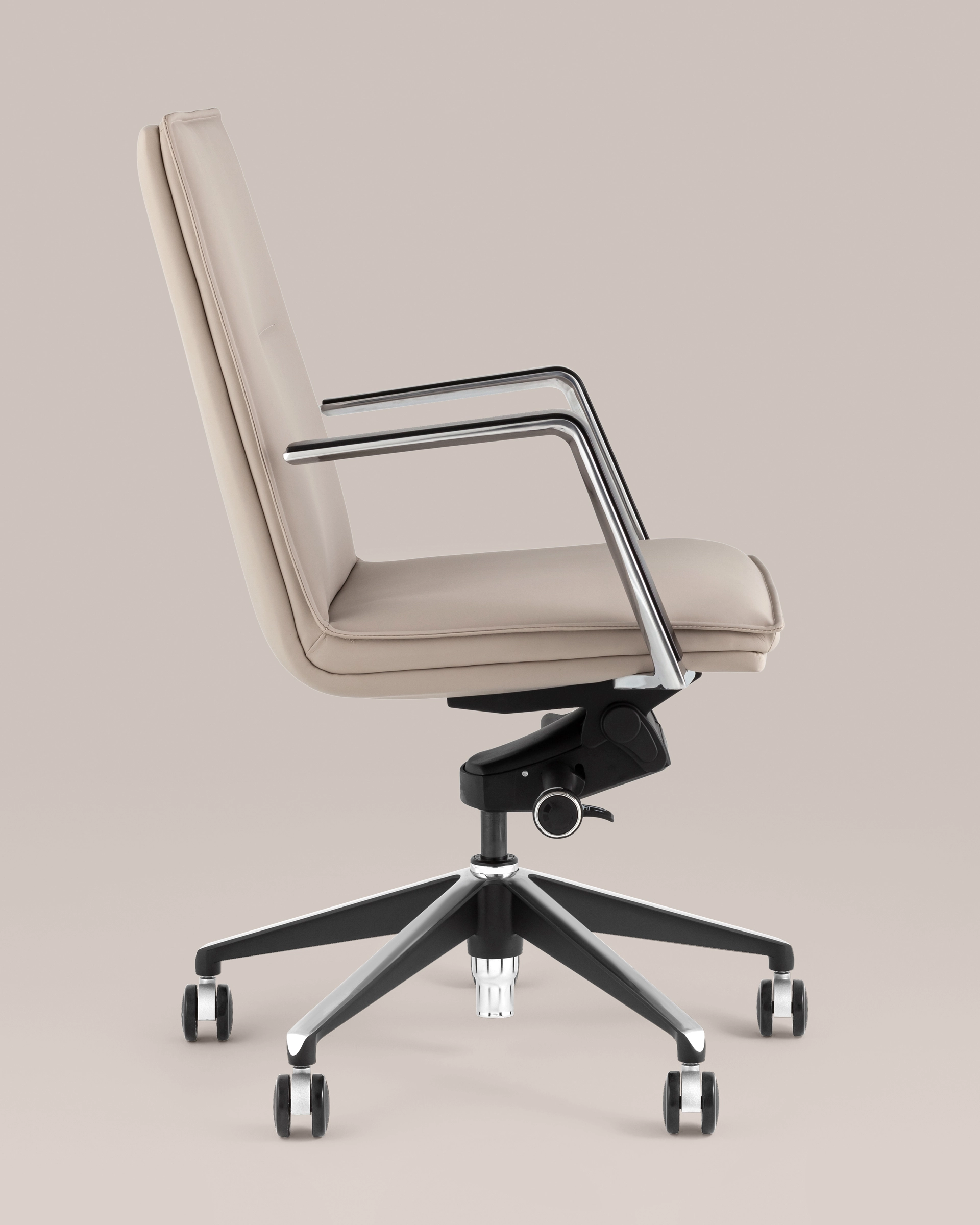 Кресло офисное TopChairs Arrow светло-серый