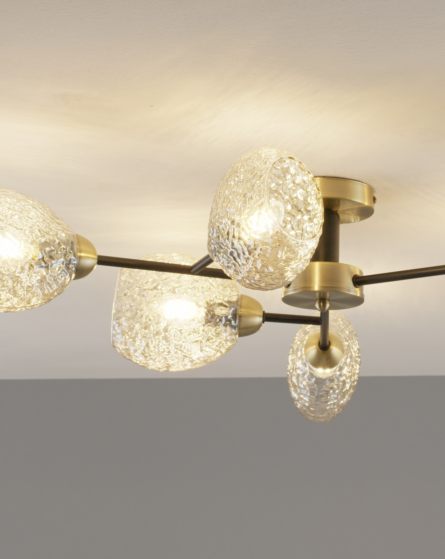 Люстра потолочная Moderli V10815-6C Lively