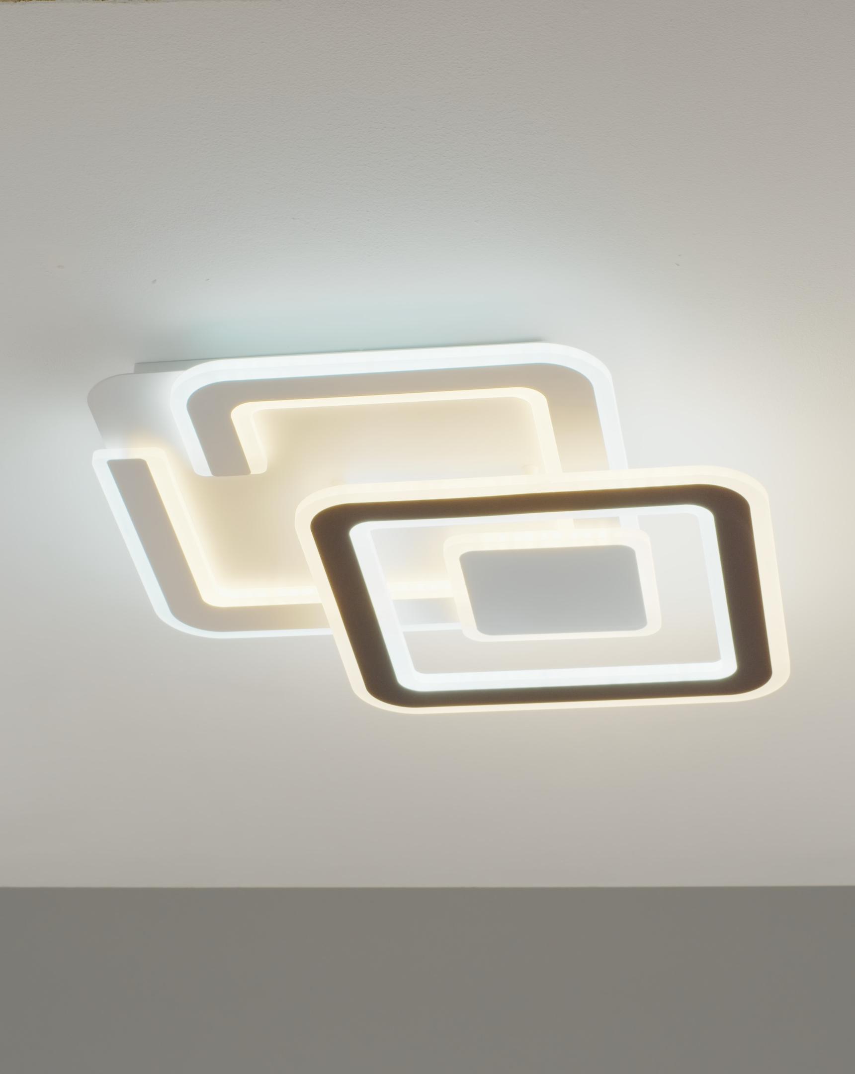 Светильник потолочный светодиодный Moderli V10669-CL Magnete