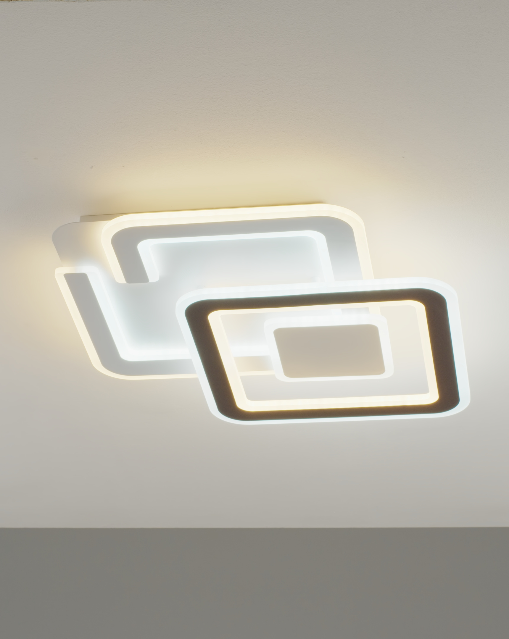 Светильник потолочный светодиодный Moderli V10669-CL Magnete