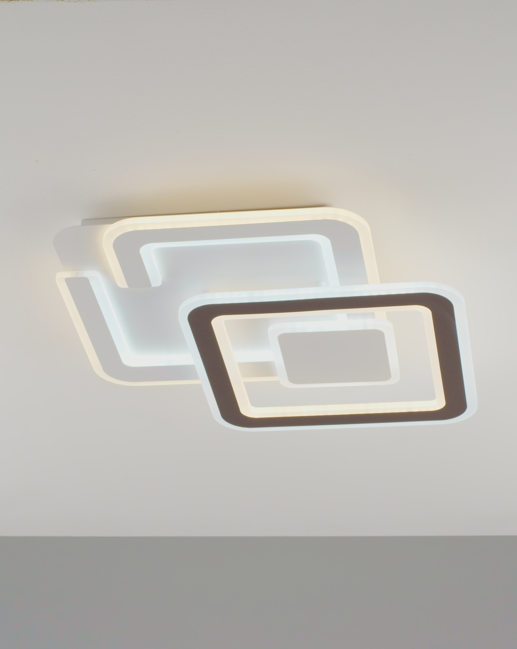 Светильник потолочный светодиодный Moderli V10669-CL Magnete