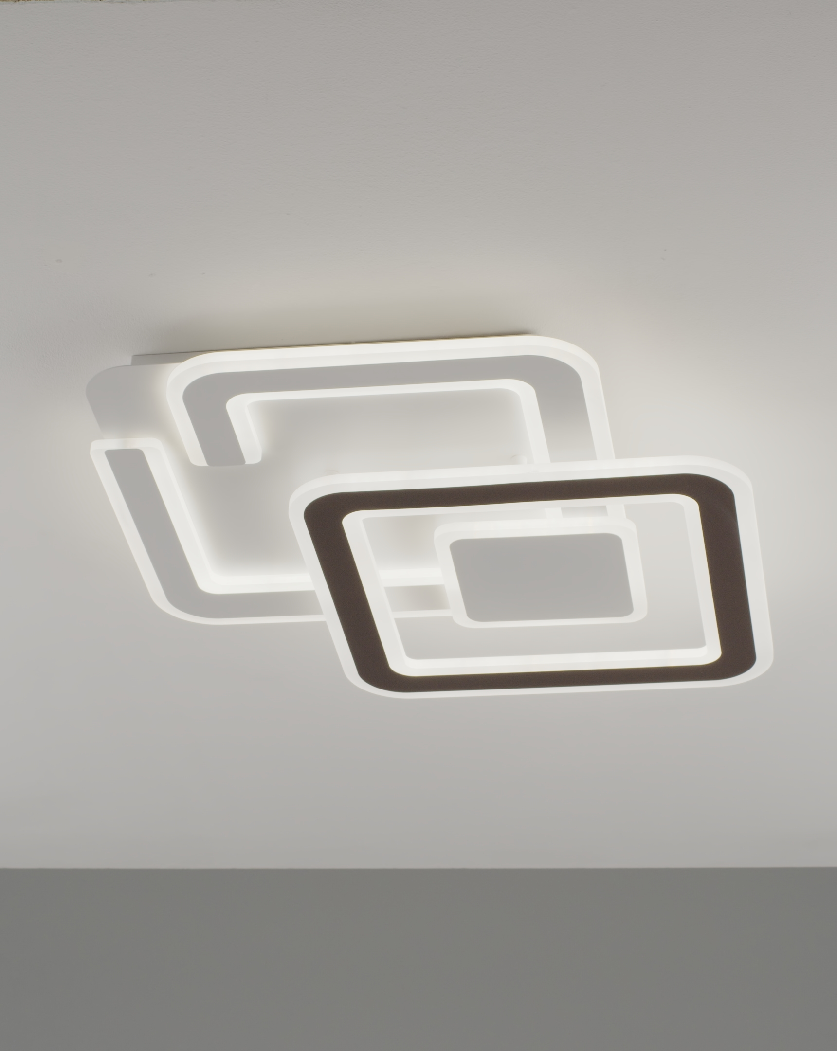 Светильник потолочный светодиодный Moderli V10669-CL Magnete