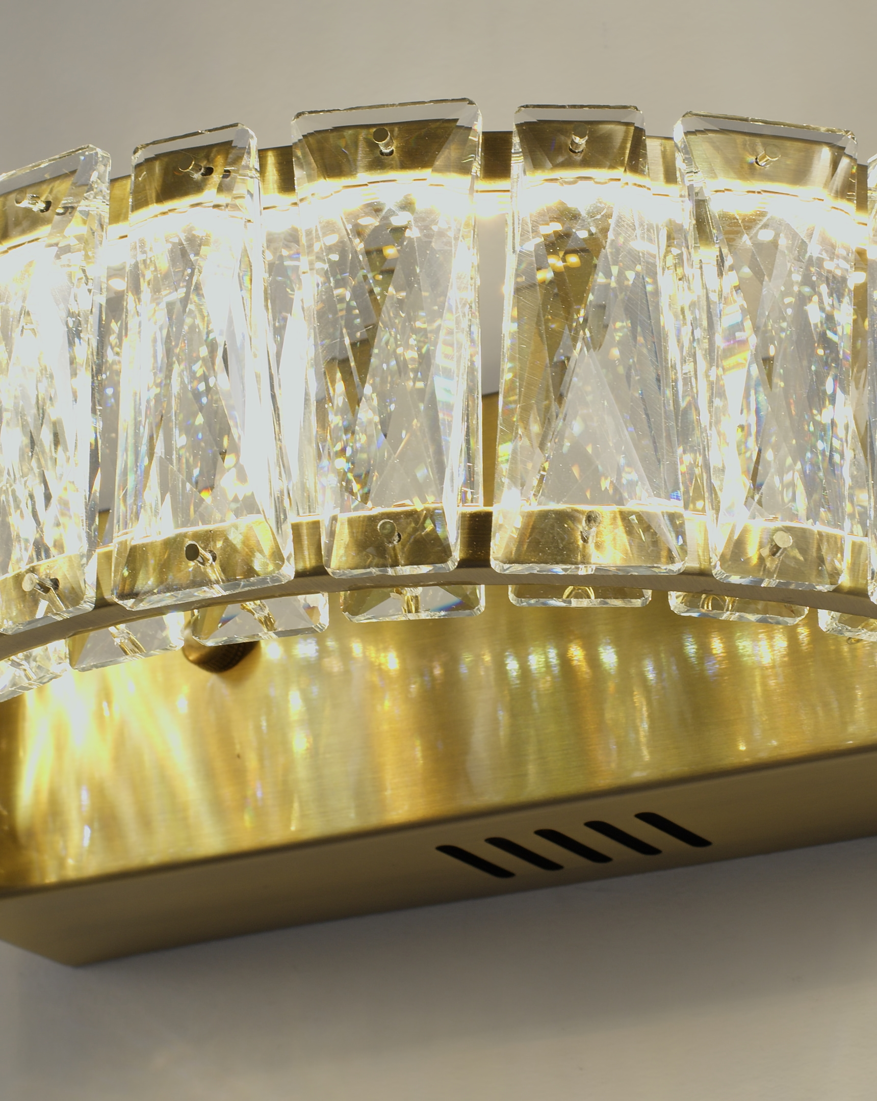 Бра светодиодное Moderli V10729-WL Asti