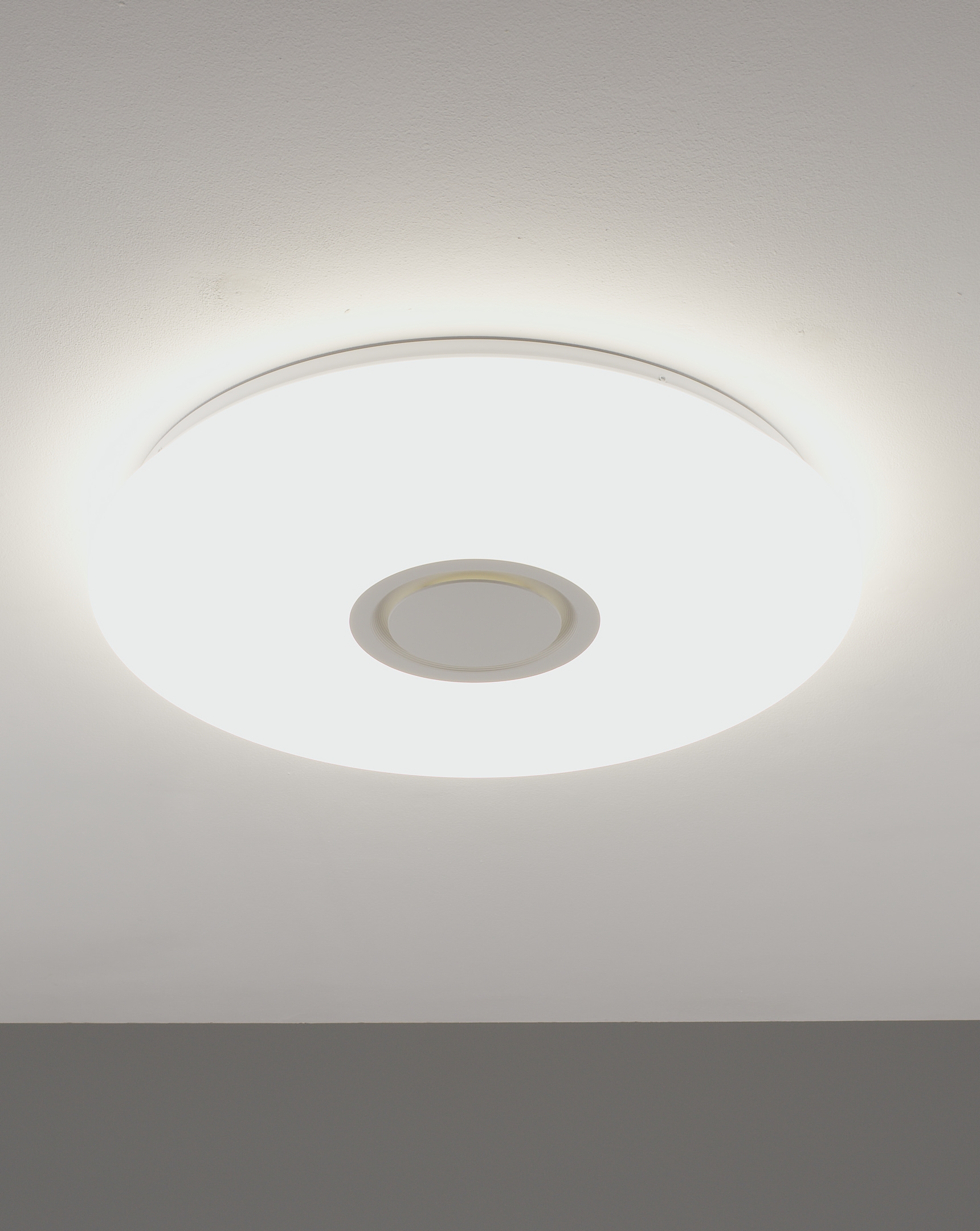 Светильник потолочный светодиодный Moderli V10663-CL Coin