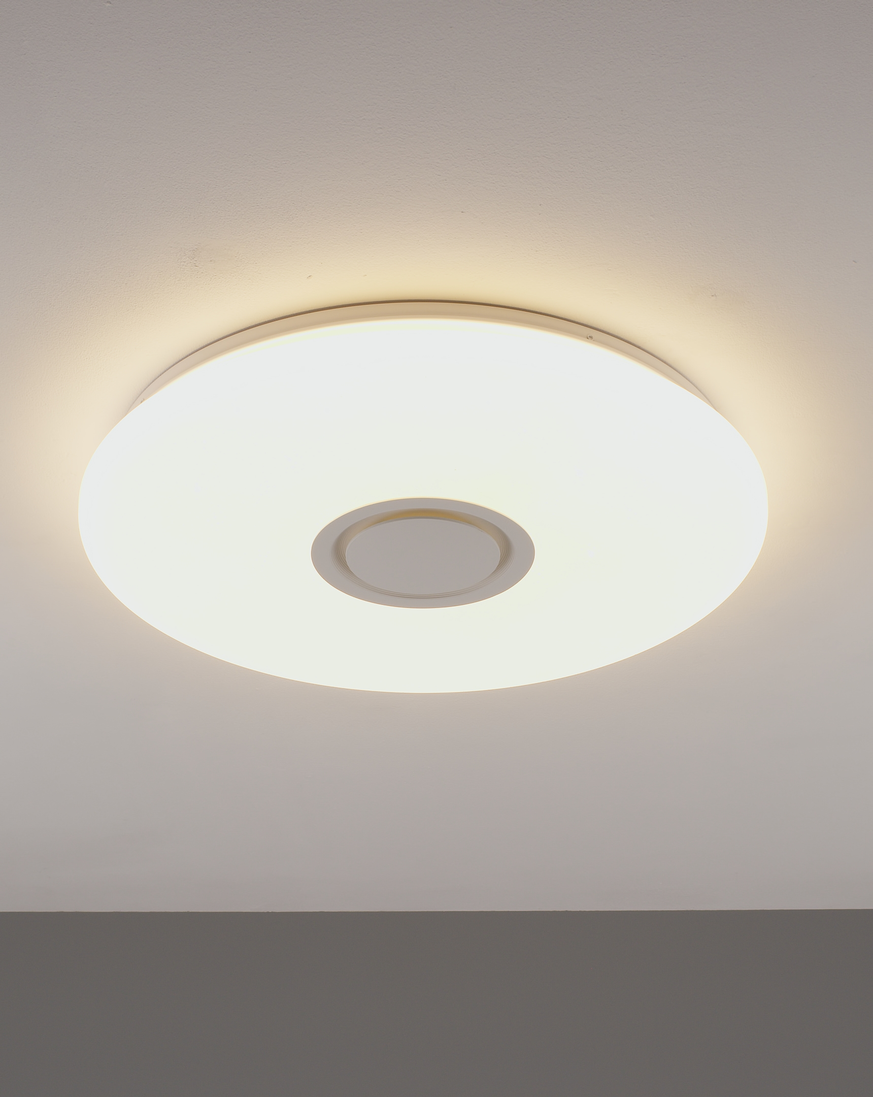 Светильник потолочный светодиодный Moderli V10663-CL Coin