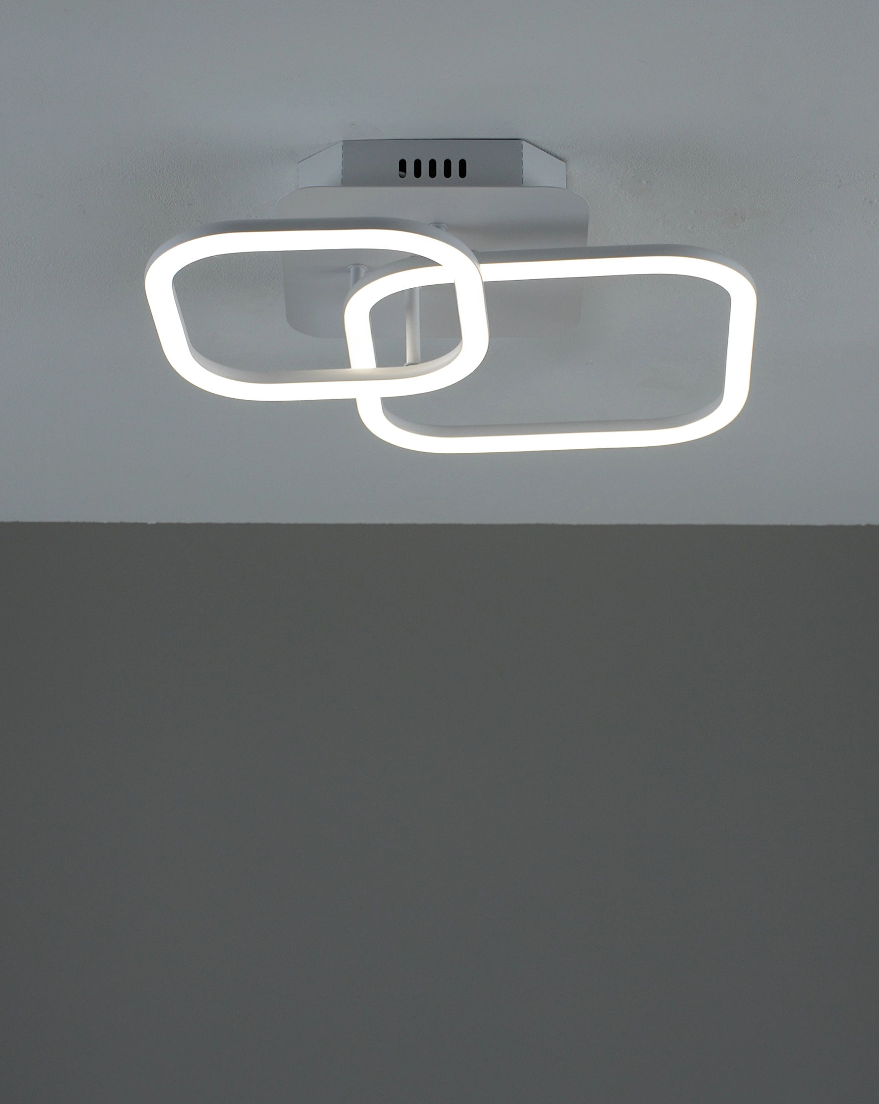 Светильник потолочный светодиодный Moderli V10987-CL Lighty