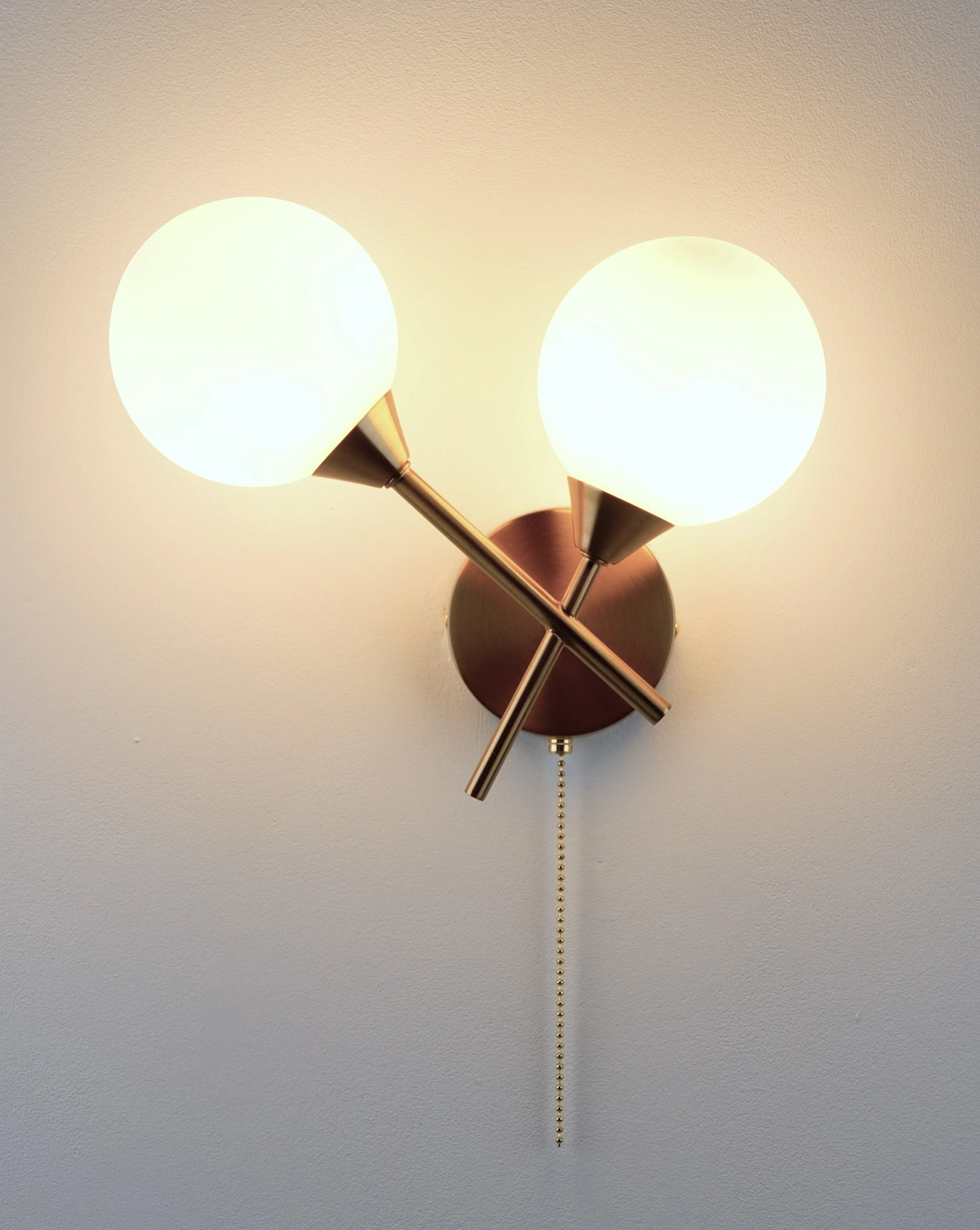 Бра Moderli V10843-2W Molecule