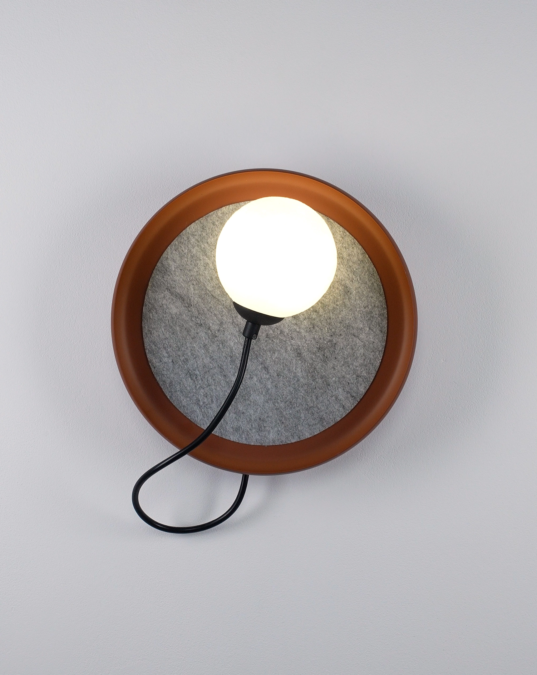 Светильник настенный Moderli V10693-WL Cosmi