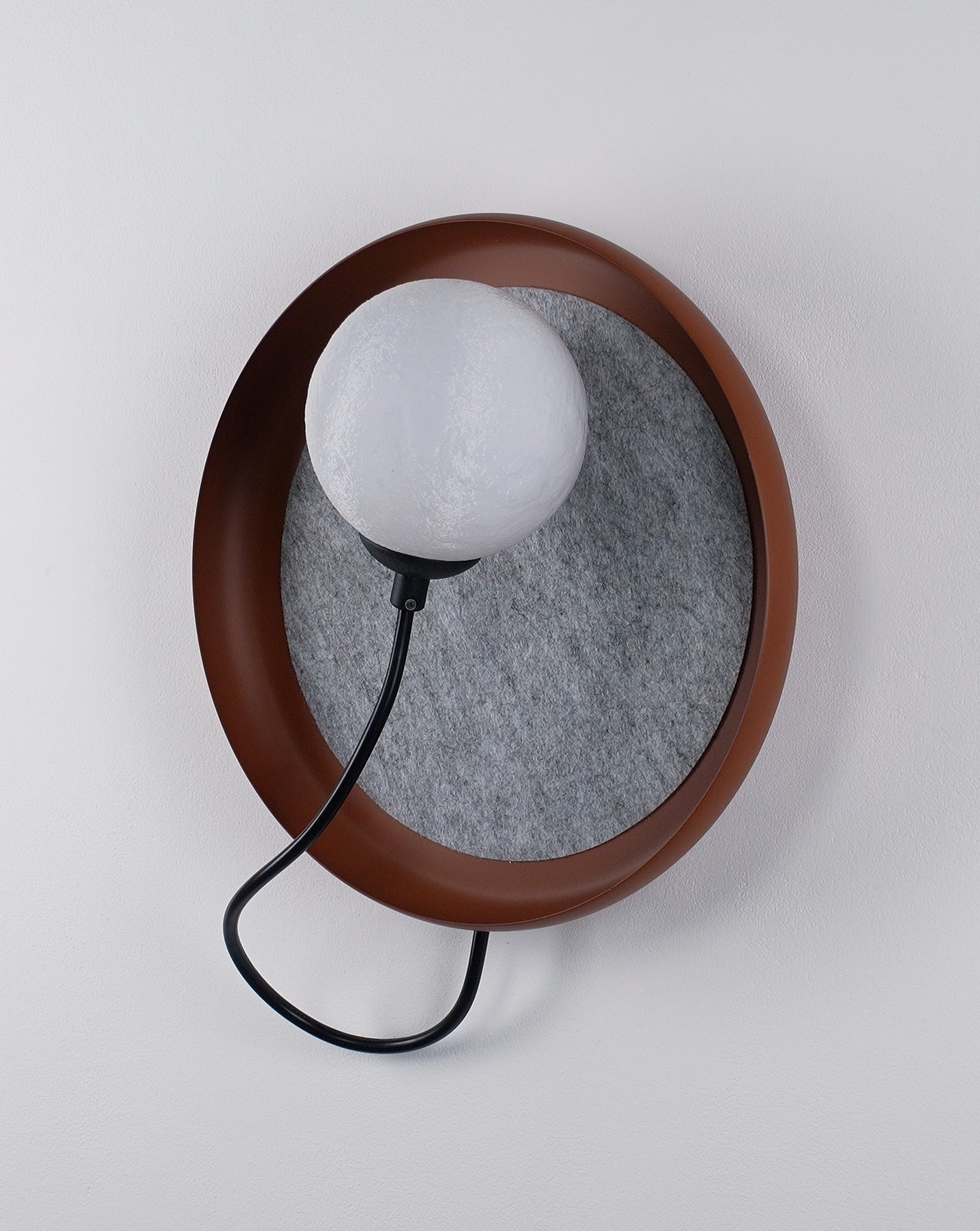 Светильник настенный Moderli V10693-WL Cosmi