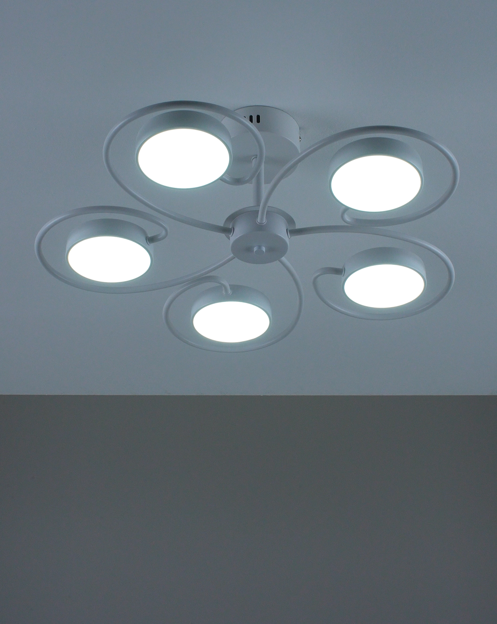 Светильник потолочный светодиодный Moderli V10957-CL Scandi