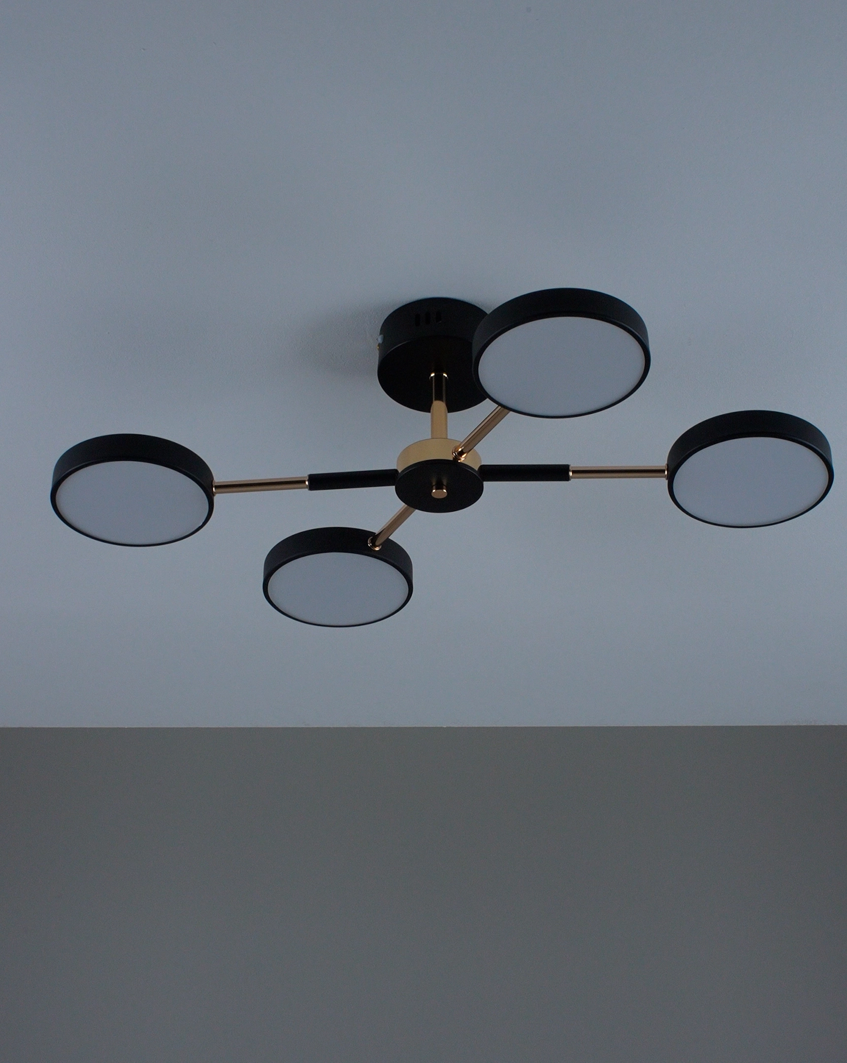 Светильник потолочный светодиодный Moderli V10959-CL Scandi