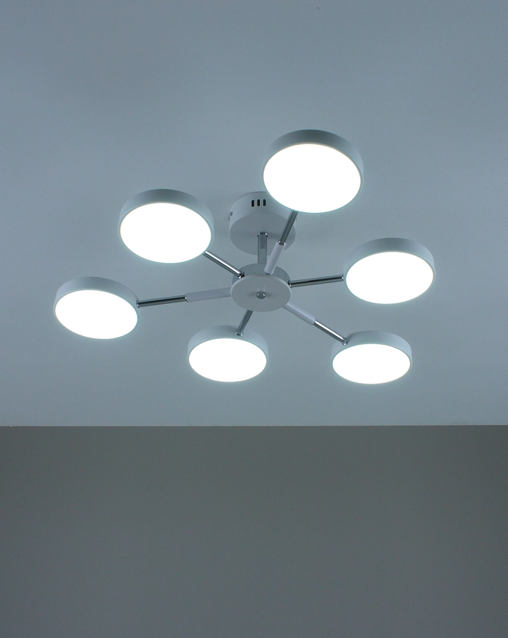 Светильник потолочный светодиодный Moderli V10961-CL Scandi