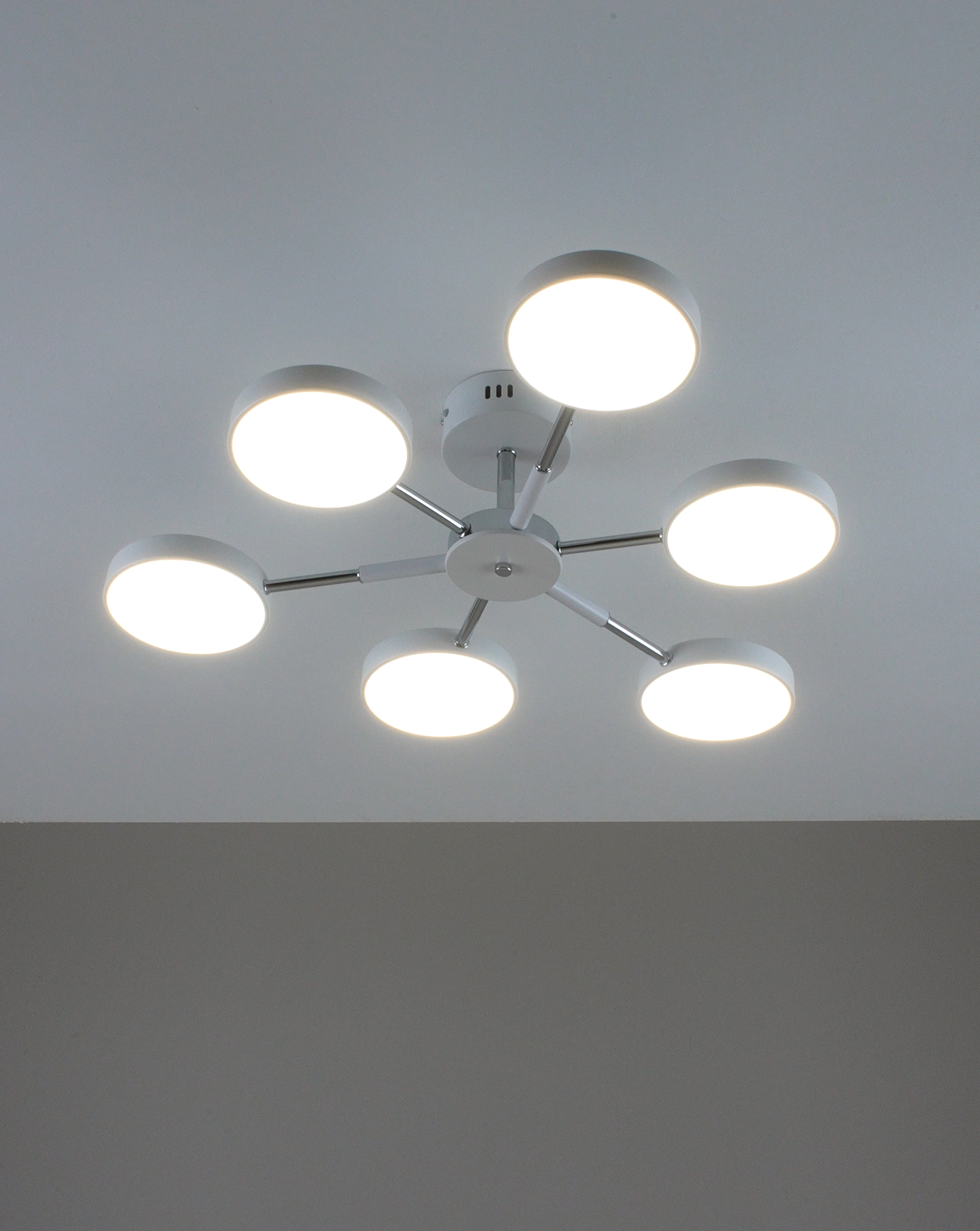 Светильник потолочный светодиодный Moderli V10961-CL Scandi