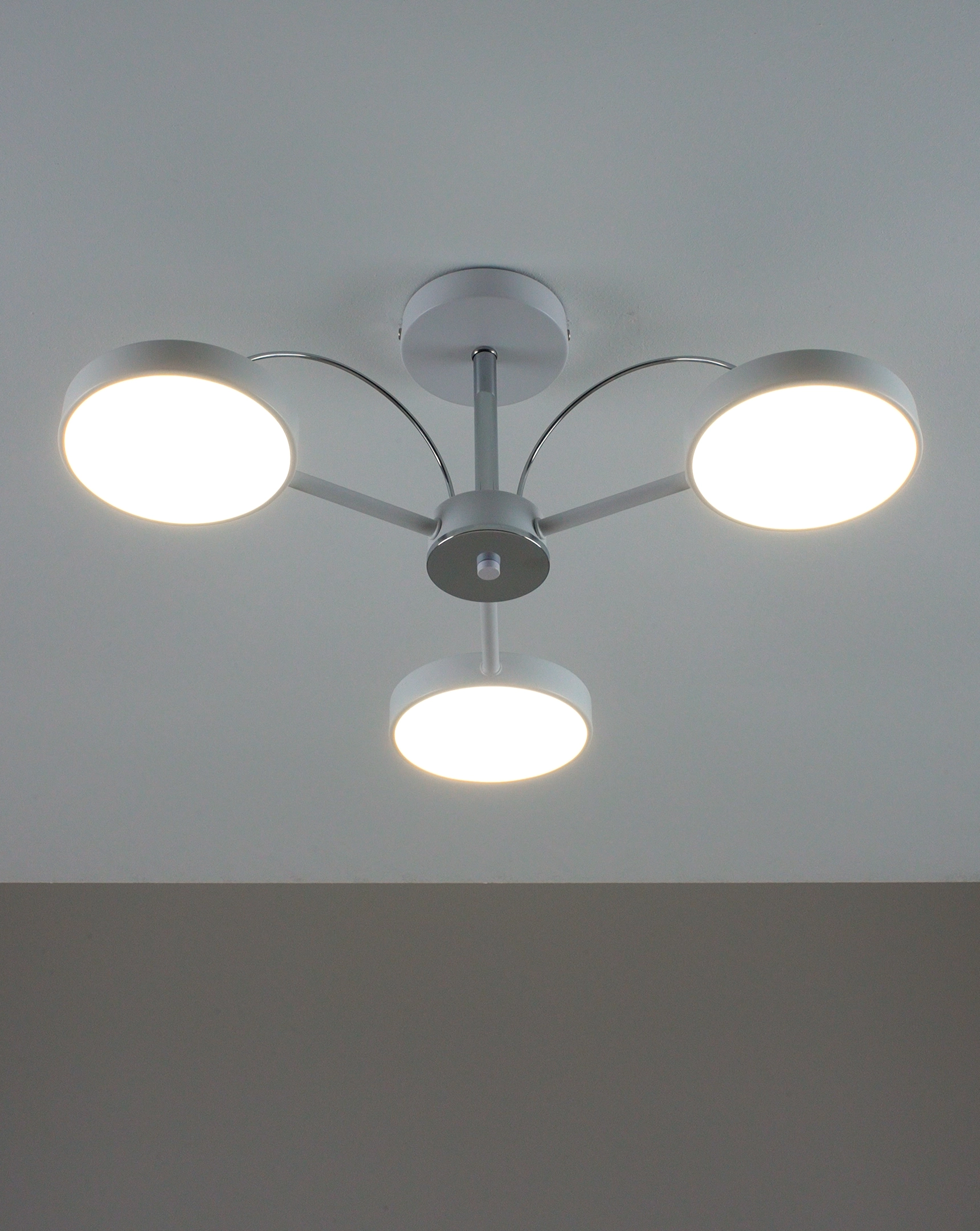 Светильник потолочный светодиодный Moderli V10968-CL Scandi