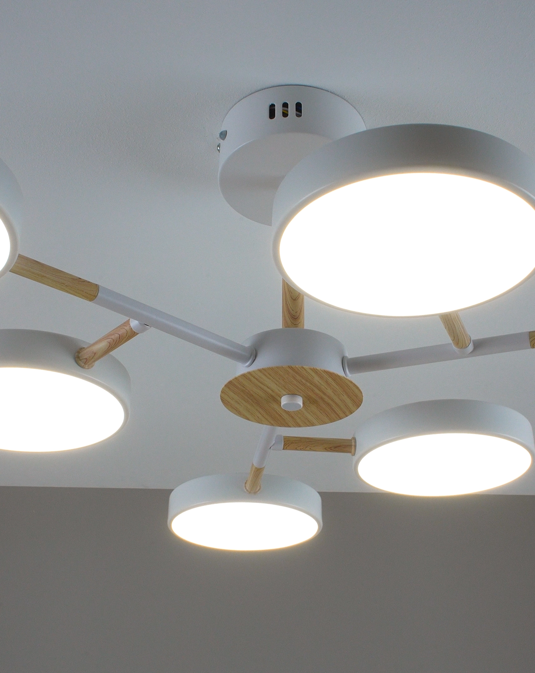 Светильник потолочный светодиодный Moderli V10953-CL Scandi