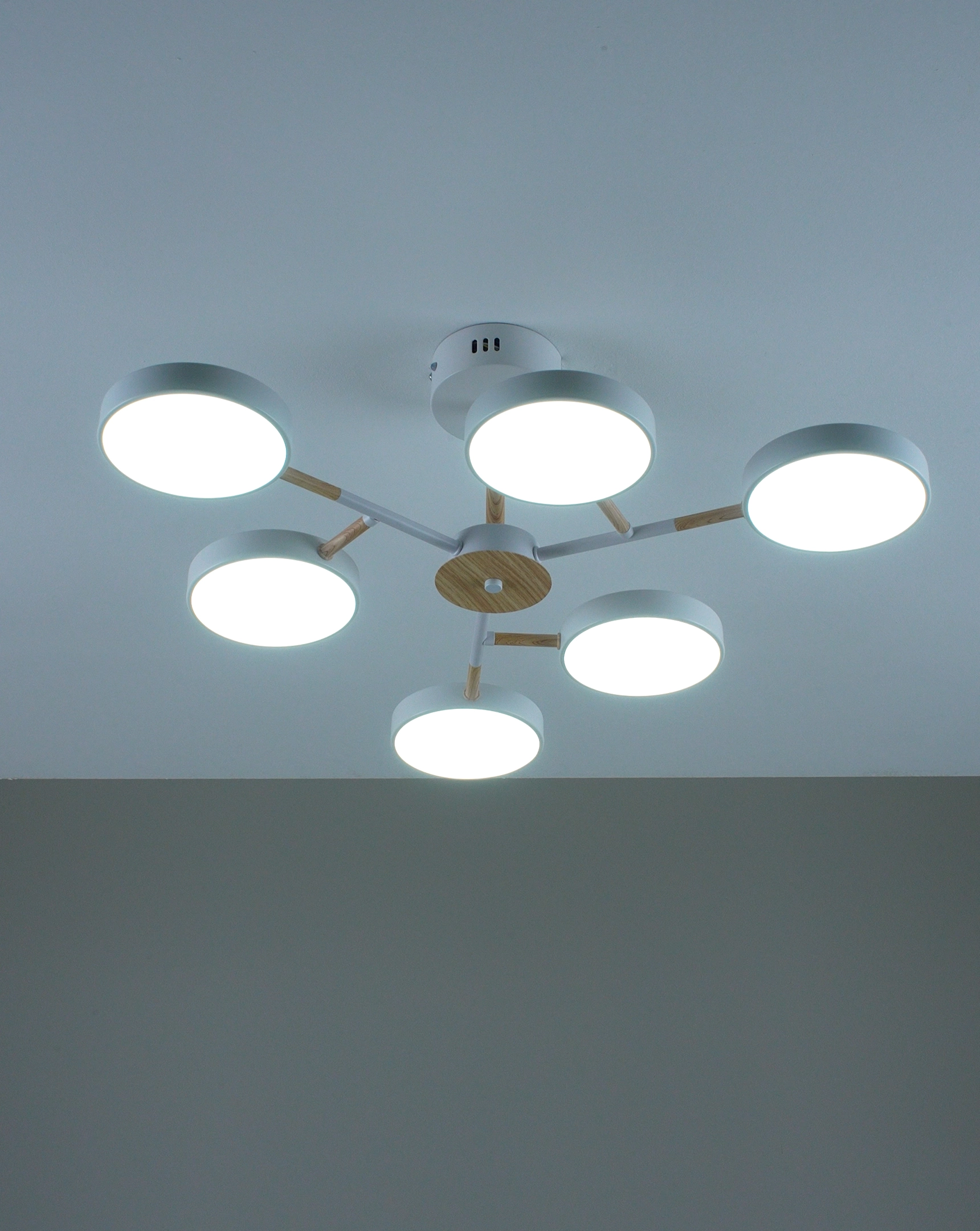 Светильник потолочный светодиодный Moderli V10953-CL Scandi