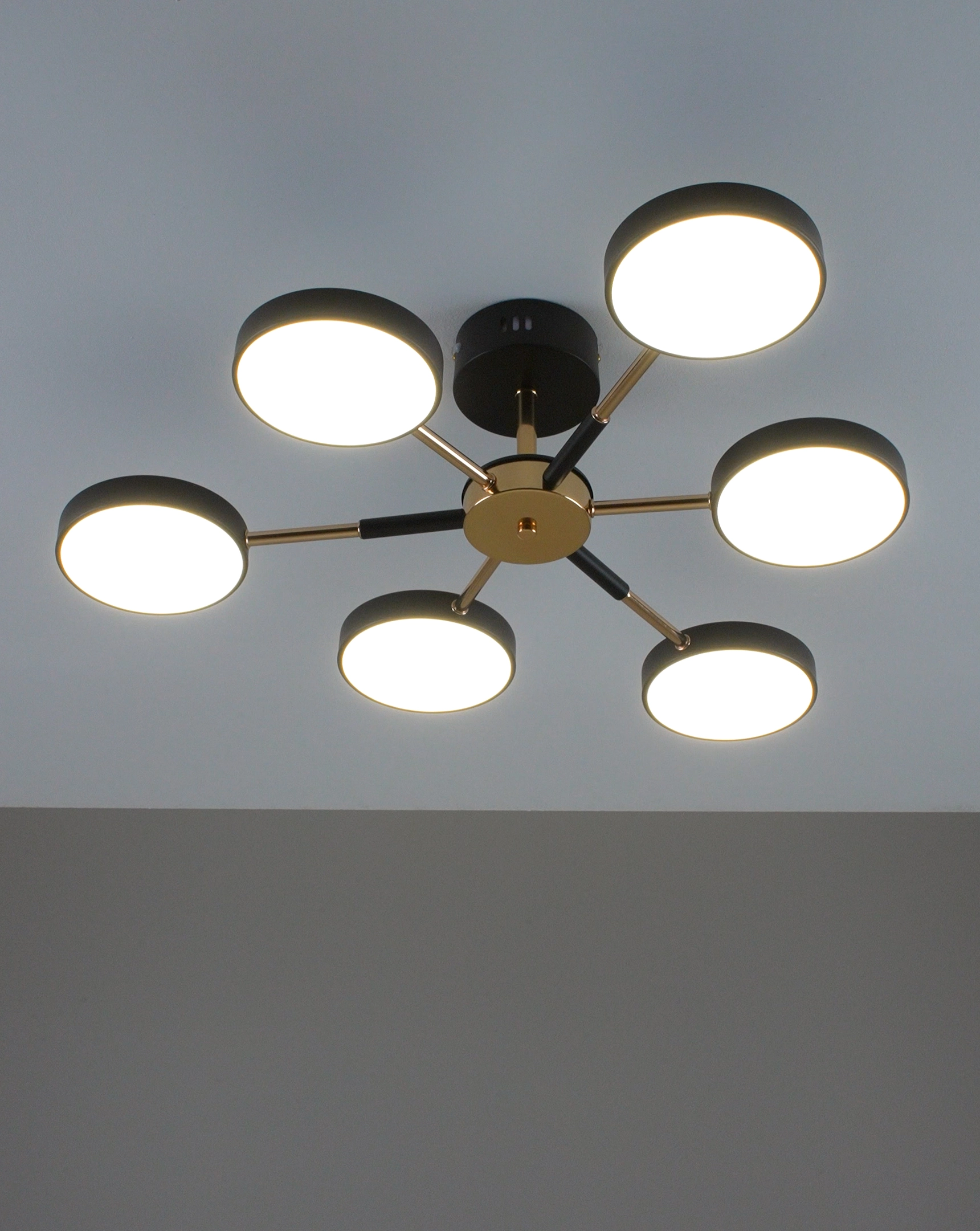 Светильник потолочный светодиодный Moderli V10962-CL Scandi