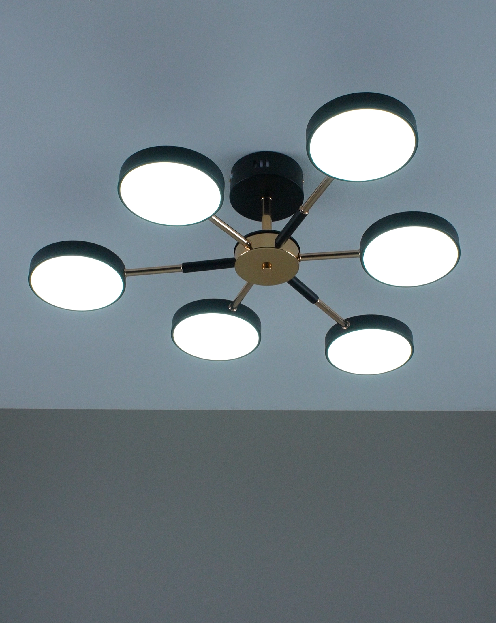 Светильник потолочный светодиодный Moderli V10962-CL Scandi