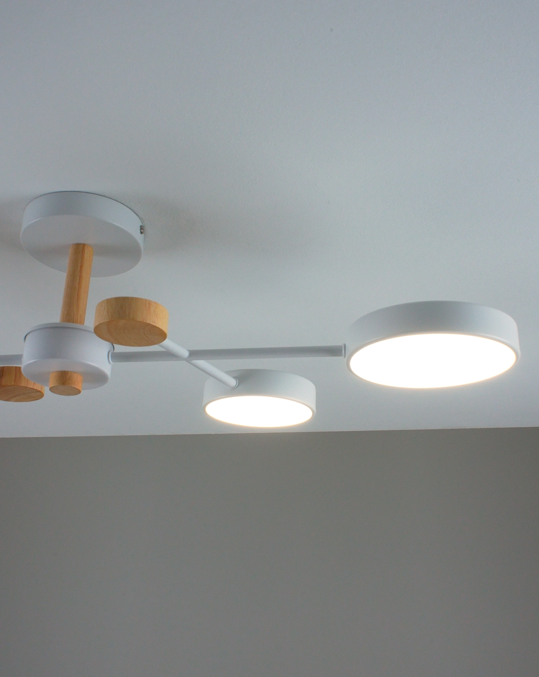 Светильник потолочный светодиодный Moderli V10970-CL Scandi