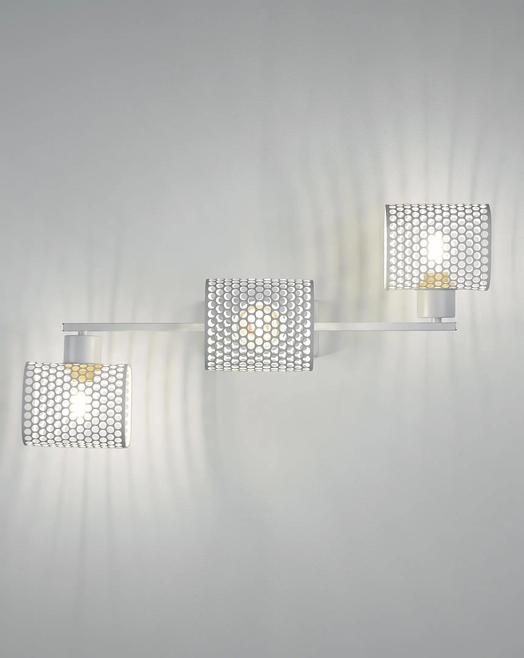 Светильник потолочный Moderli V10924-C Lori