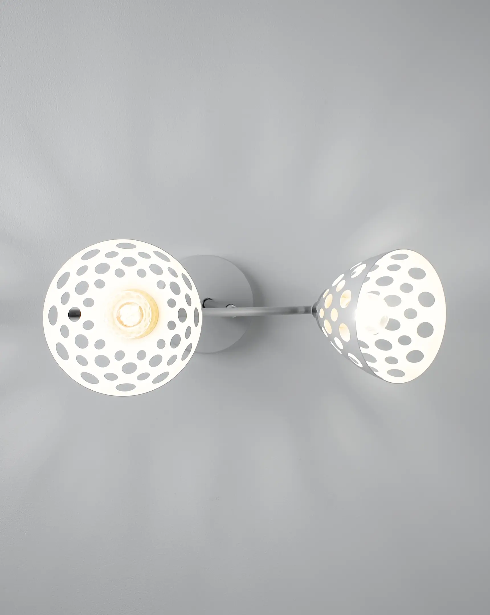 Светильник потолочный Moderli V10926-C Avanti