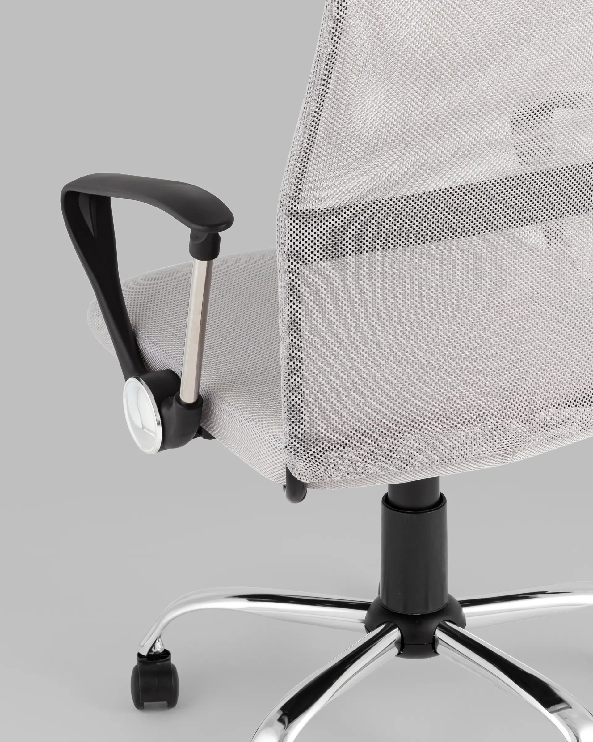 Кресло офисное TopChairs Benefit NEW серое