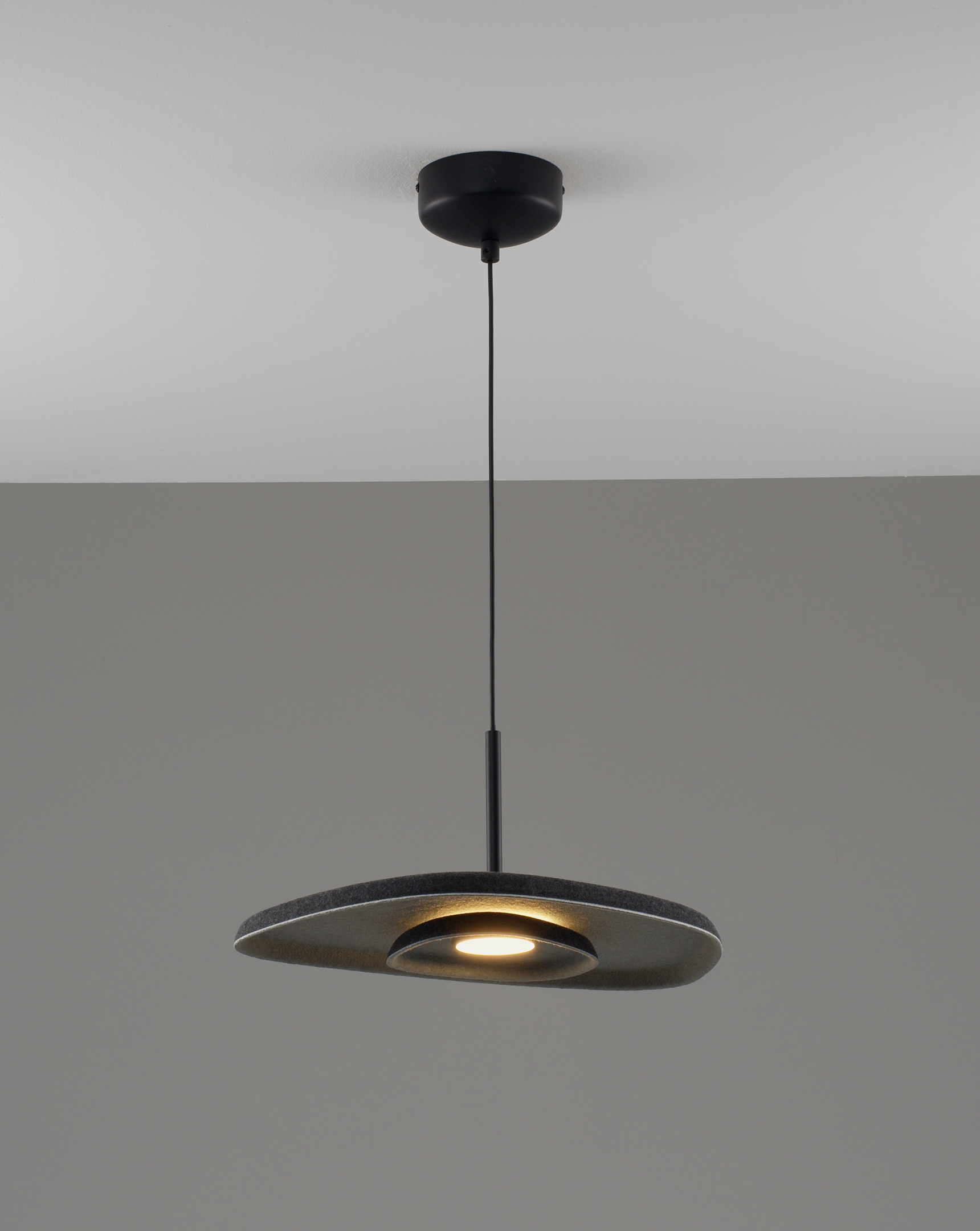 Светильник подвесной светодиодный Moderli V11092-PL Agato