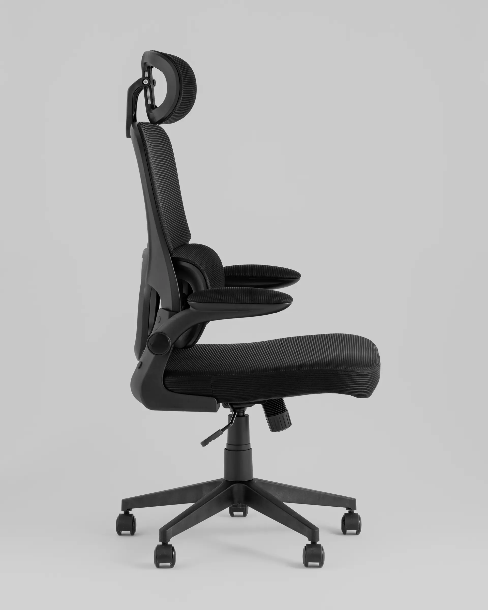 Кресло офисное TopChairs Airone Expert черный