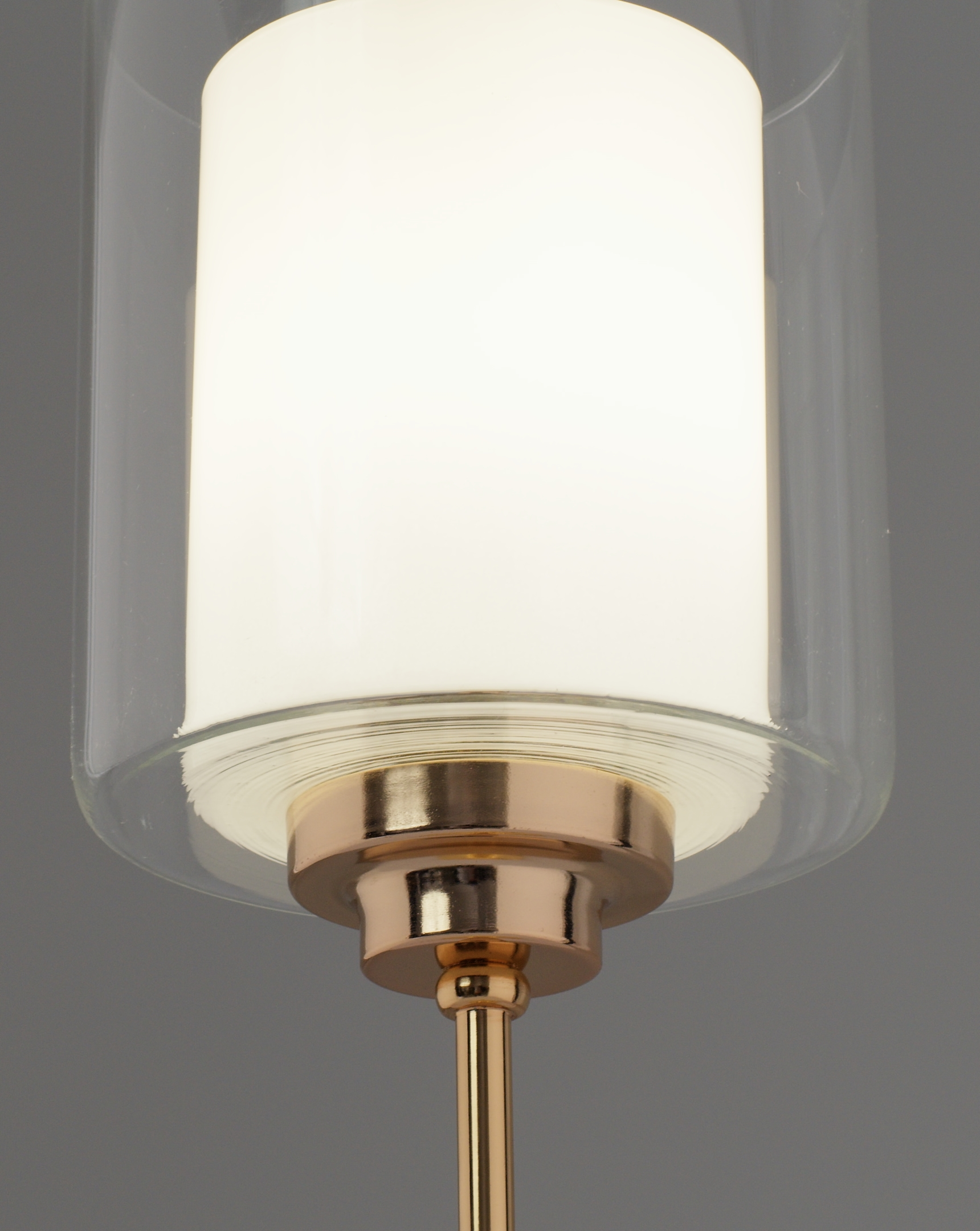 Лампа настольная Moderli V11130-1T Maximilian