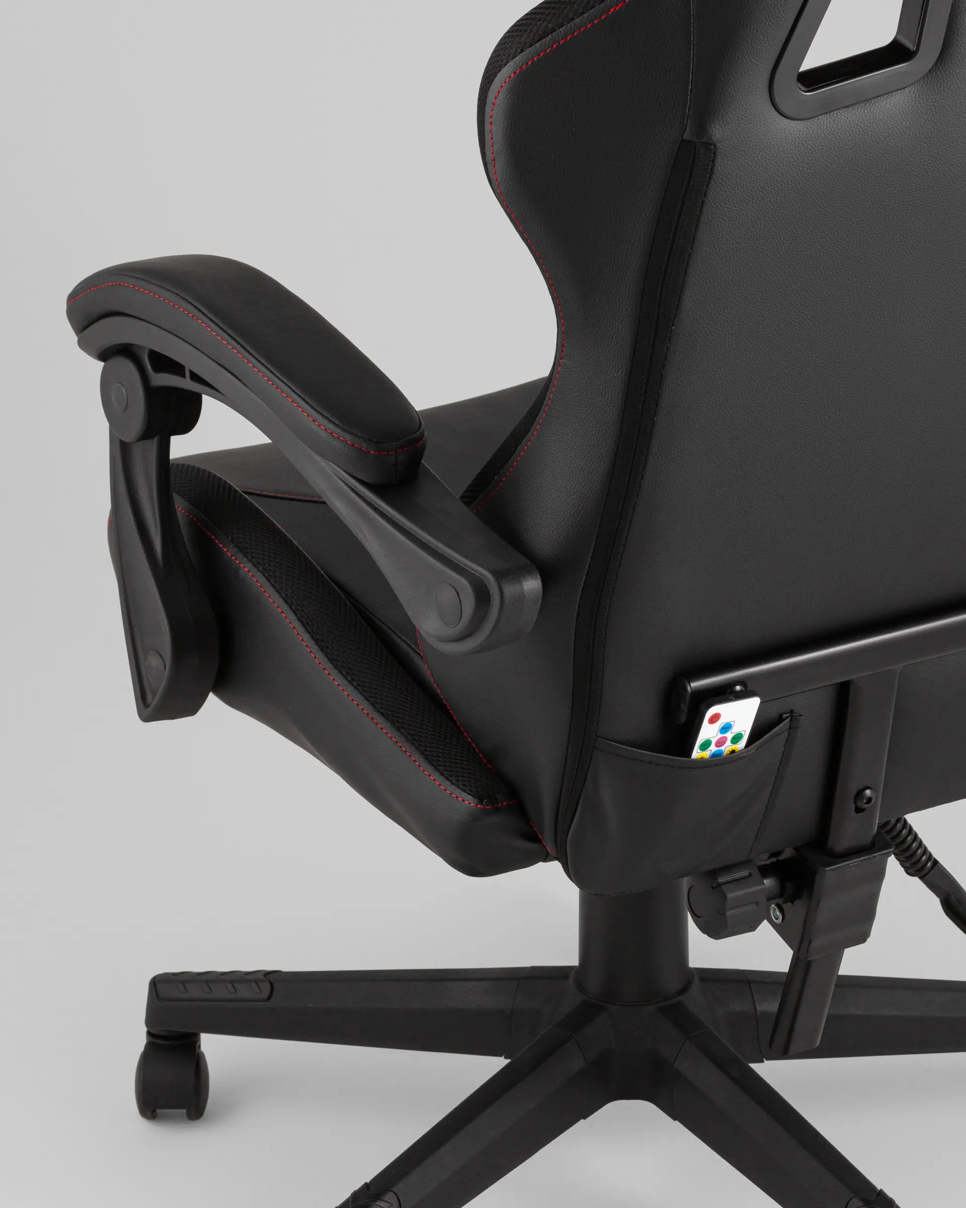 Кресло спортивное TopChairs Druid черный