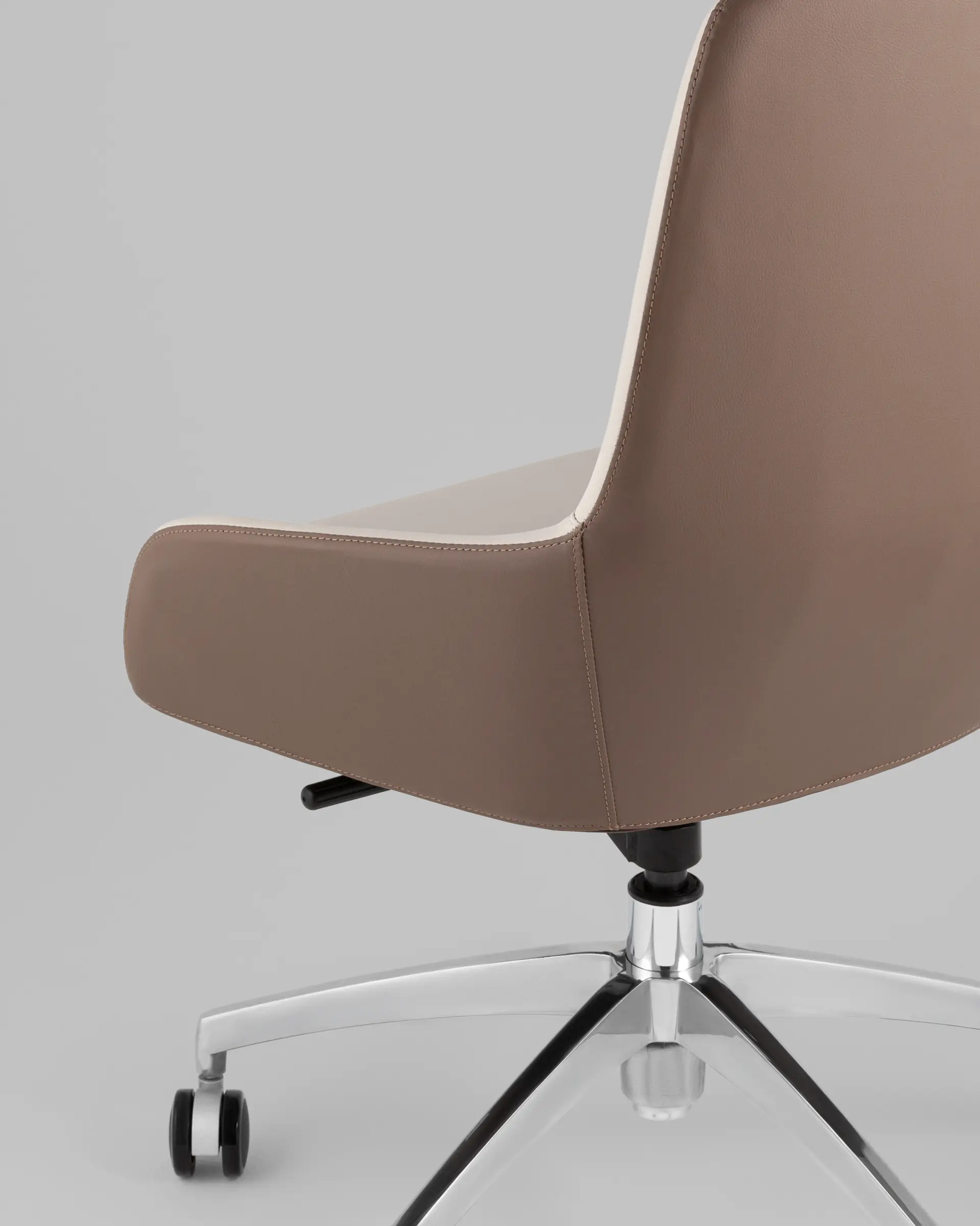 Кресло офисное TopChairs Soulo светло-серый, коричневый