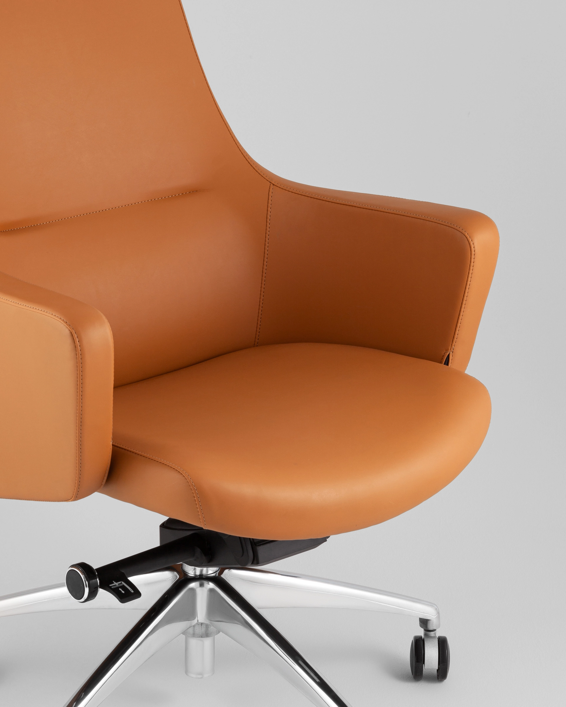 Кресло руководителя TopChairs Ferris коричневое
